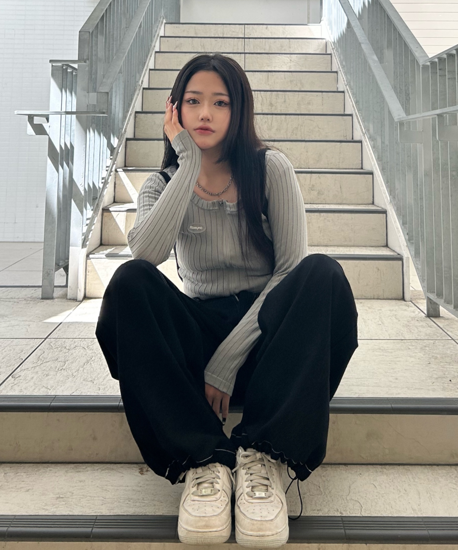 ショート丈トップス