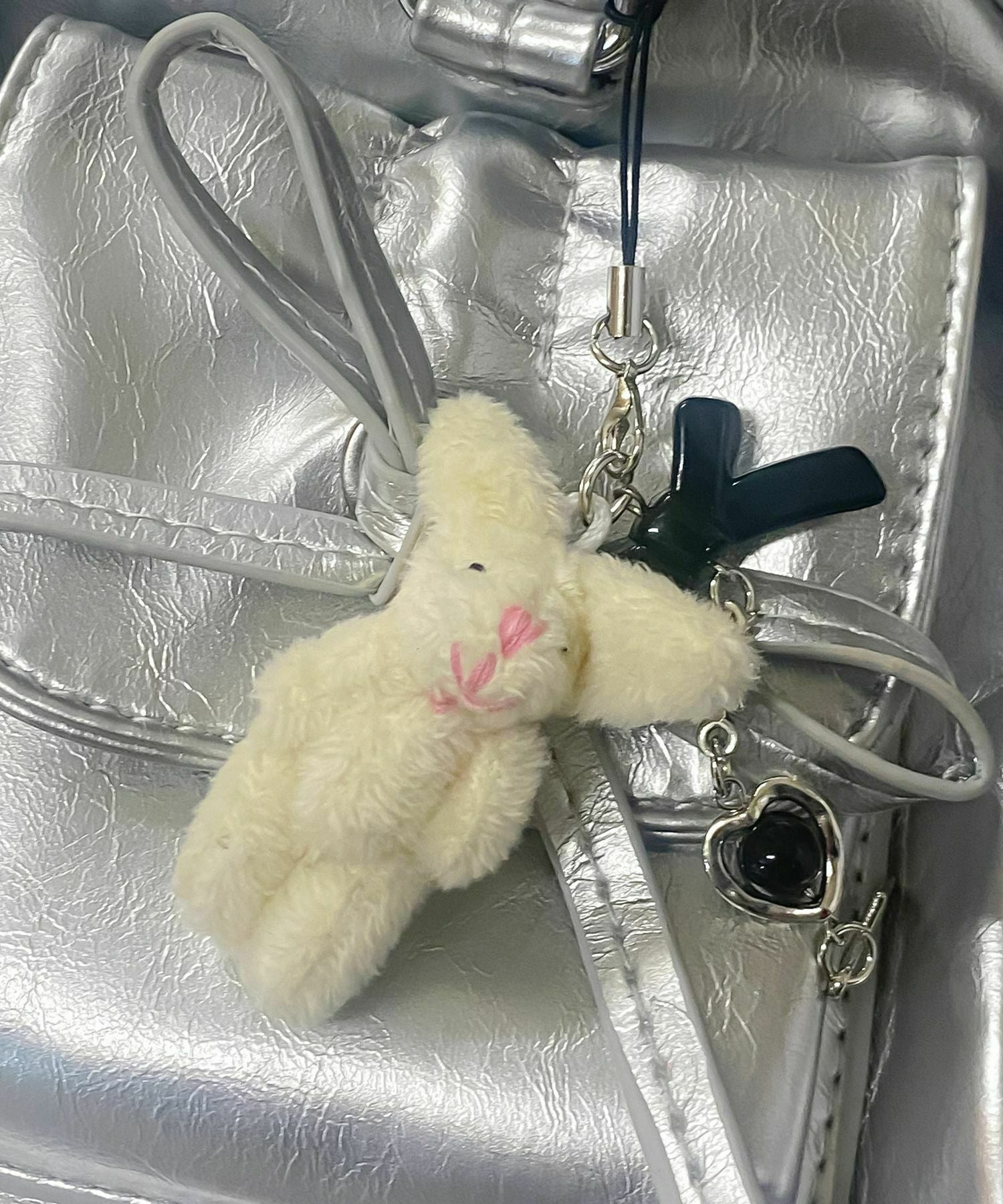 平成女児のキラうさぎぬいぐるみストラップ|SPINNS公式通販サイト