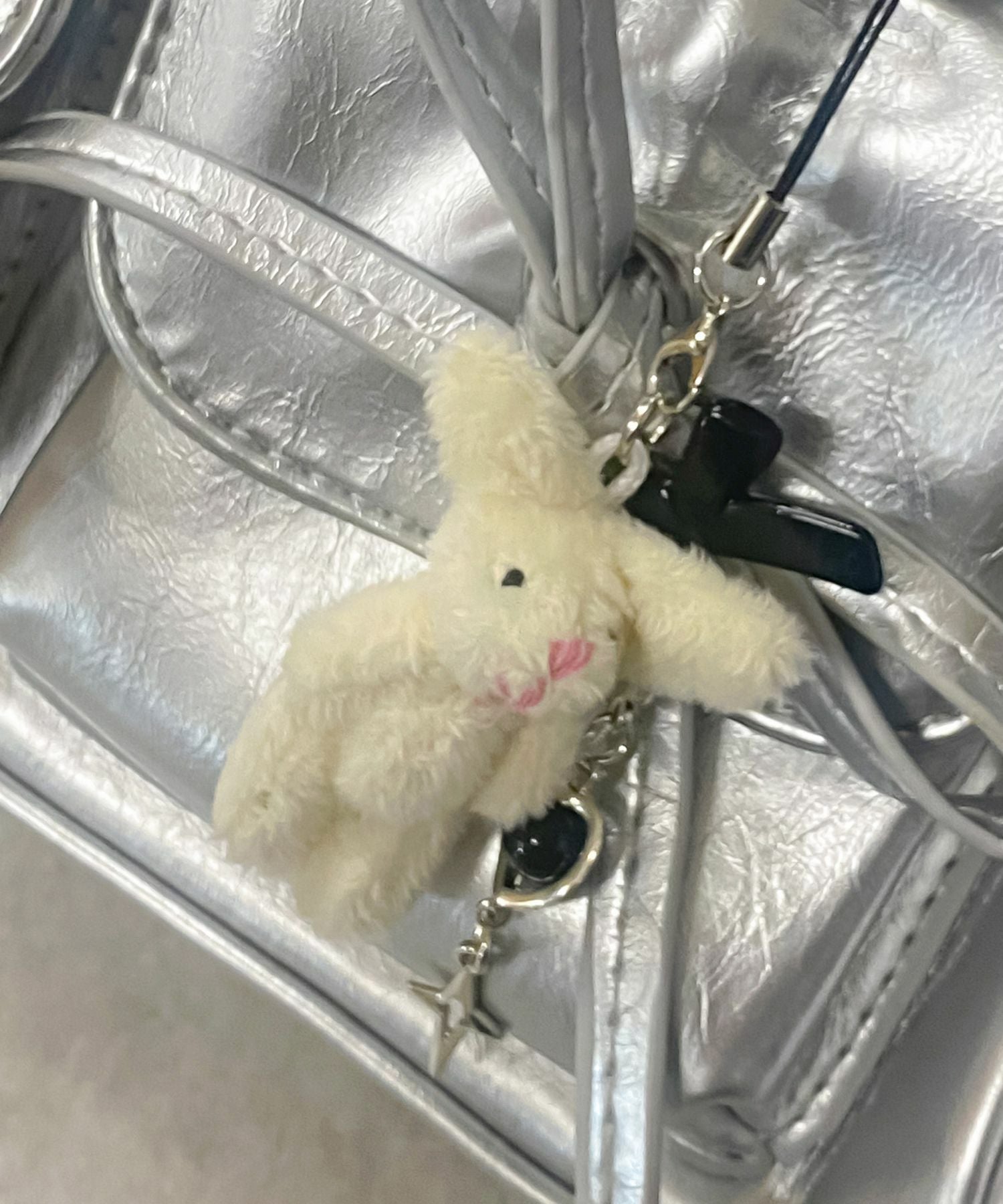 平成女児のキラうさぎぬいぐるみストラップ|SPINNS公式通販サイト