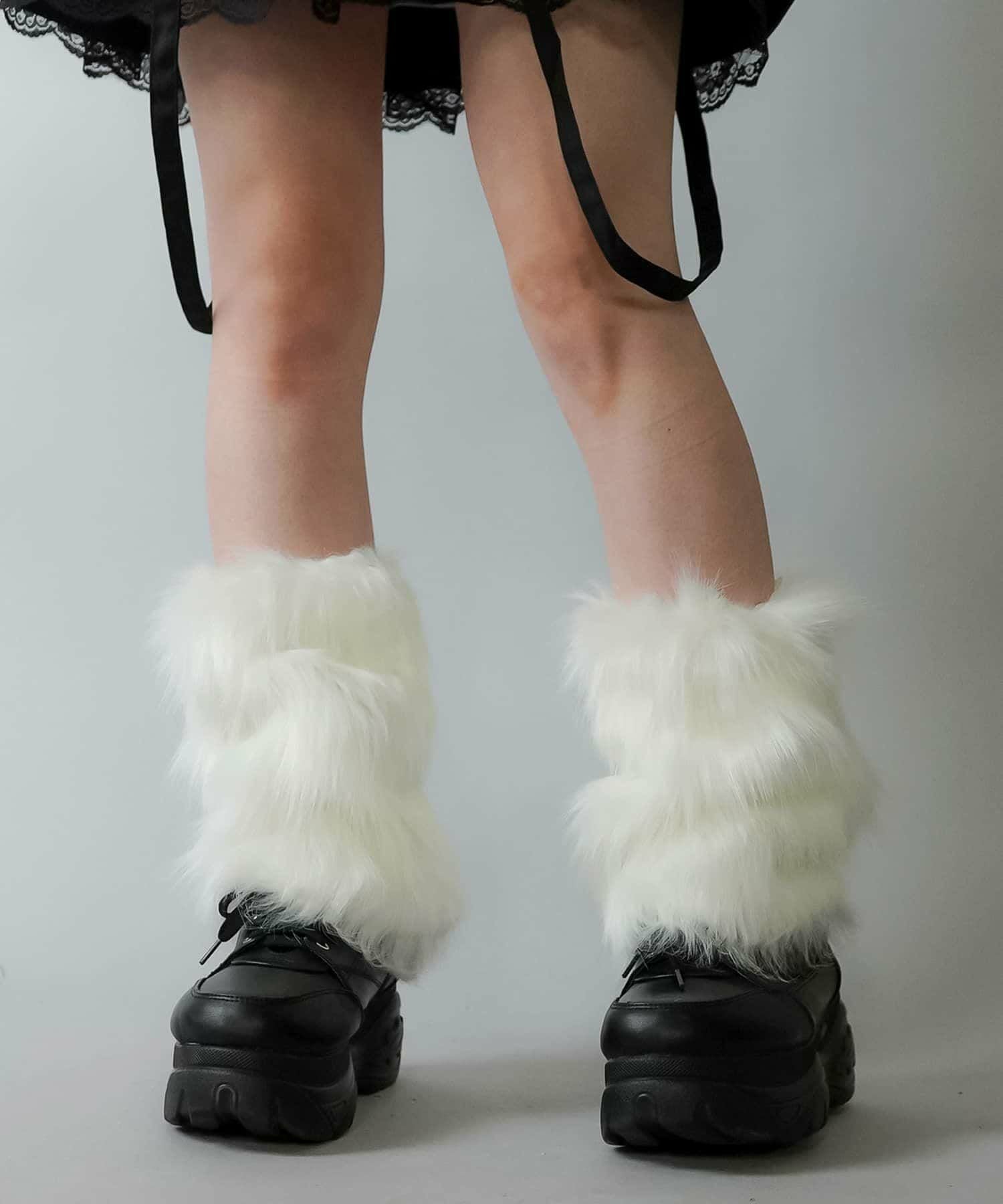 ギャルコーデにぴったり！フェイクファーレッグウォーマー|SPINNS
