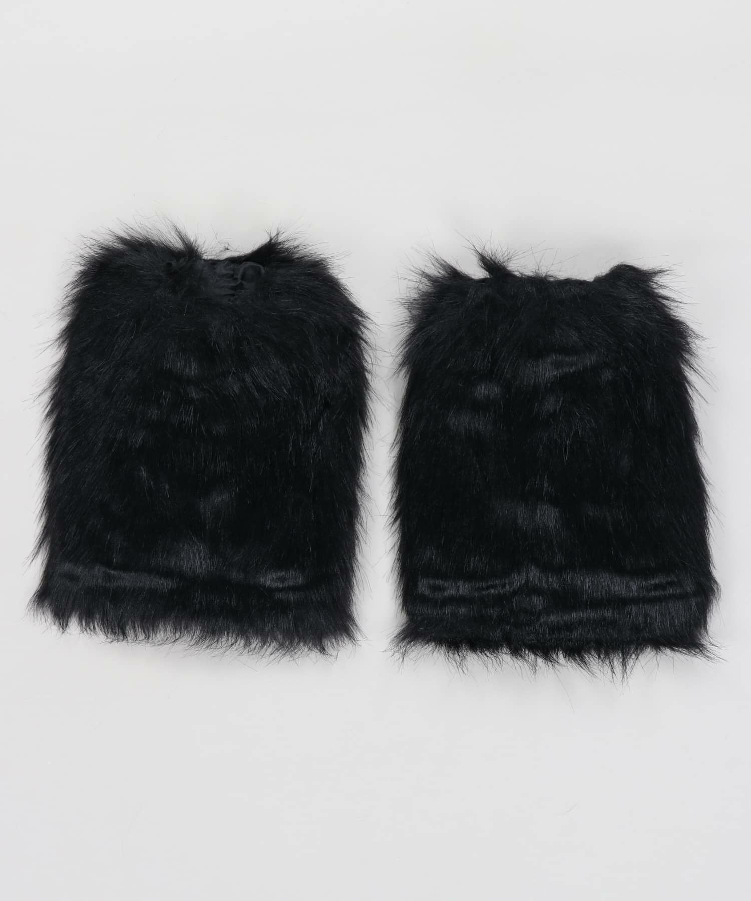 ギャルコーデにぴったり！フェイクファーレッグウォーマー|SPINNS