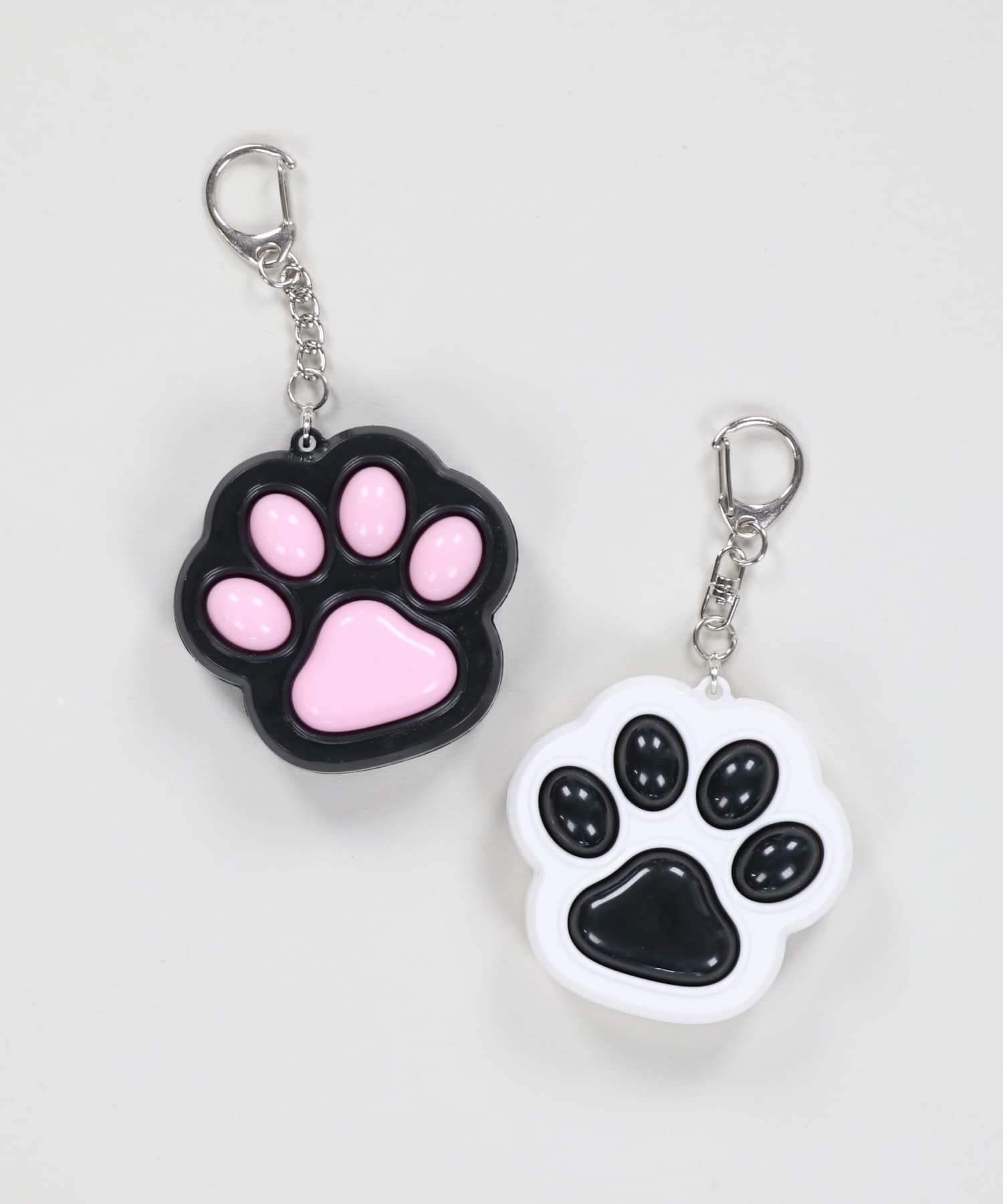 ぽちぽち押せる!プラキーホルダー/肉球 | SPINNS WEB STORE | SPINNS