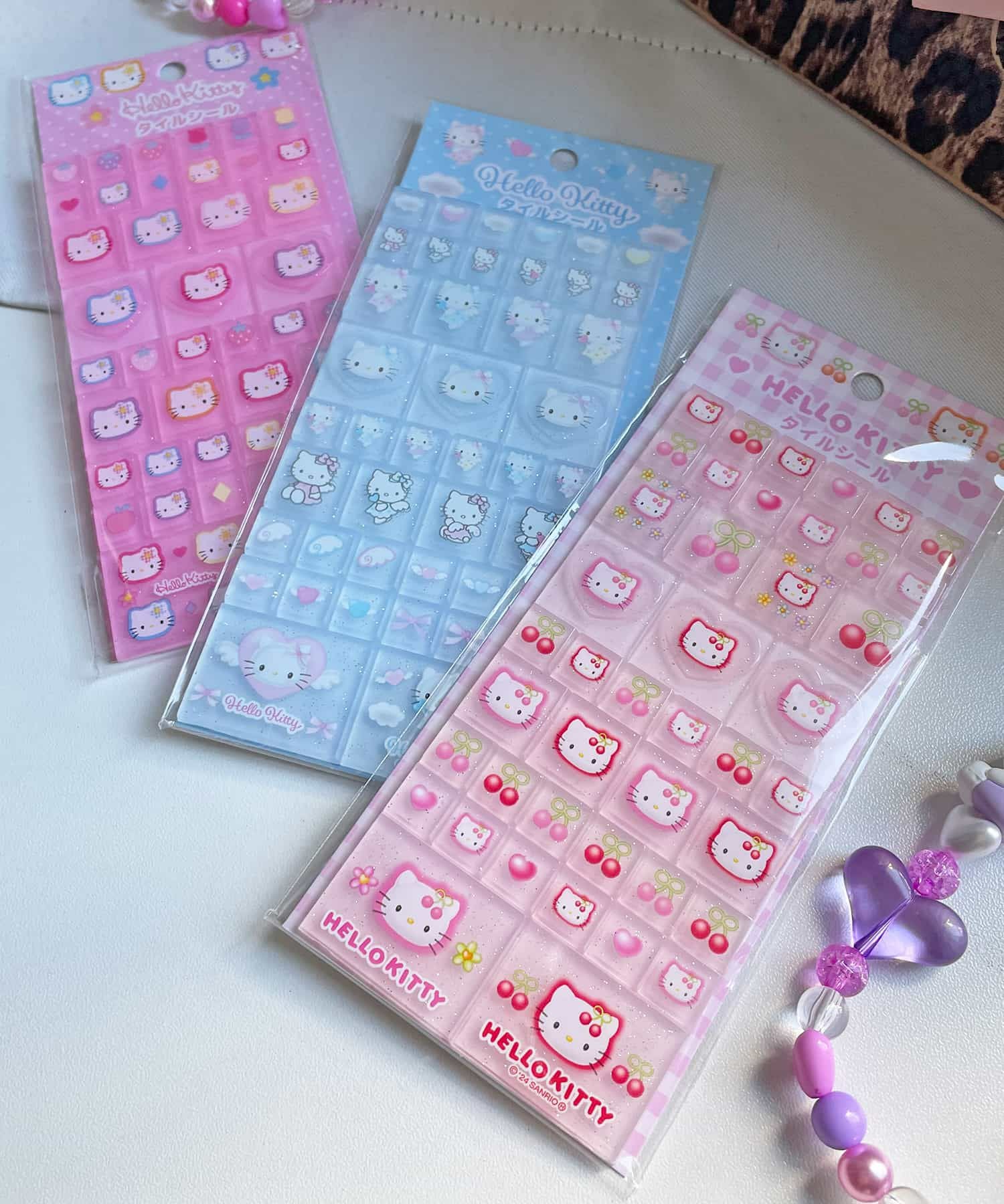 ≪ハローキティ≫90sタイルシール＜メール便対応＞ | SPINNS WEB STORE