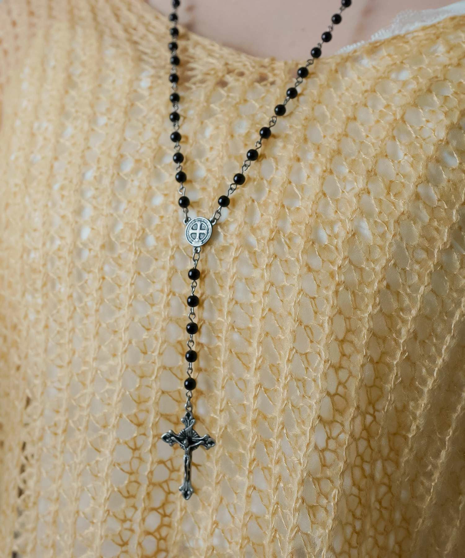 フェアリーグランジビーズネックレス｜ロザリオクロスデザイン