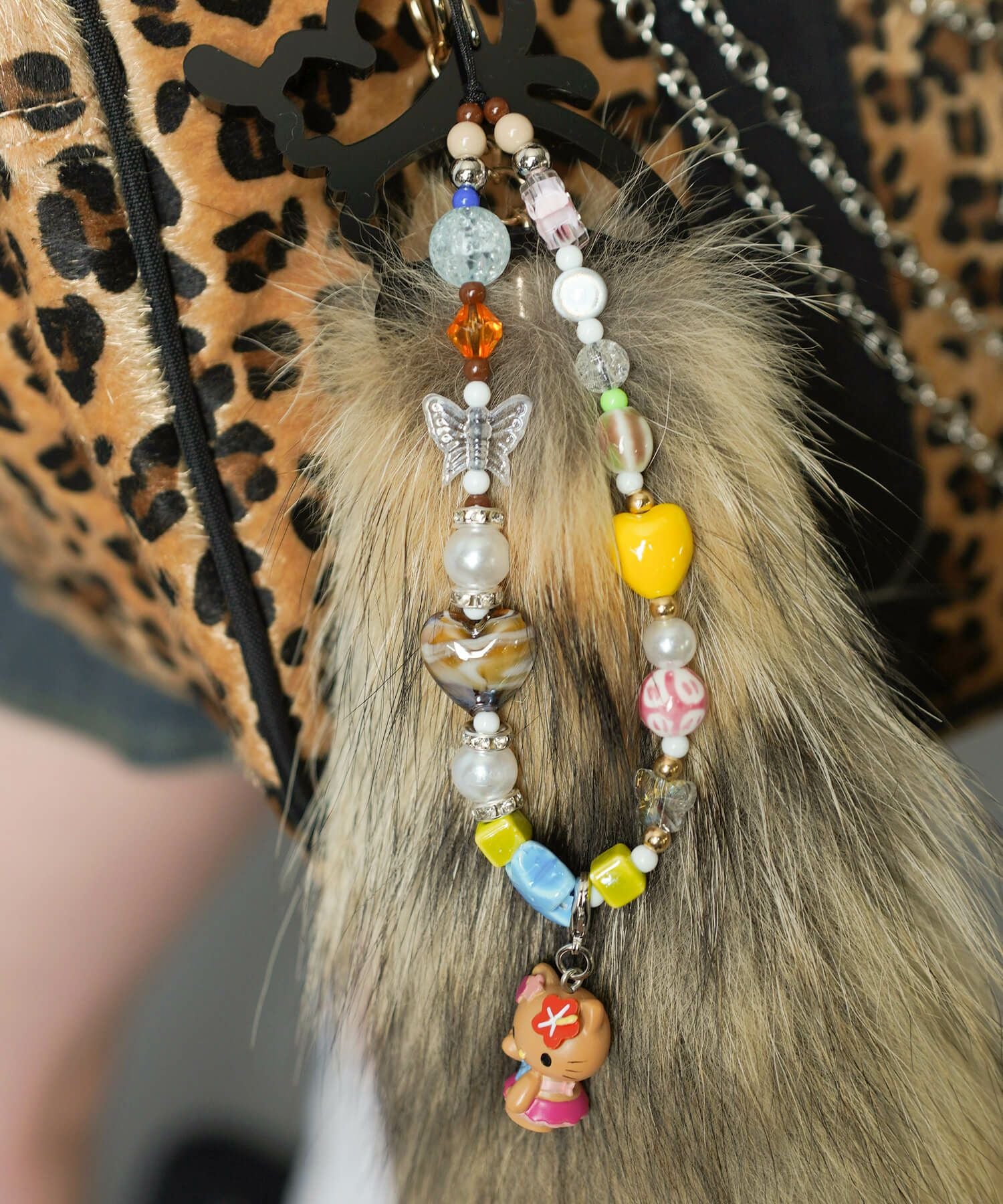 ハローキティ×SPINNS』ビーズストラップ＜メール便対応＞ | SPINNS WEB