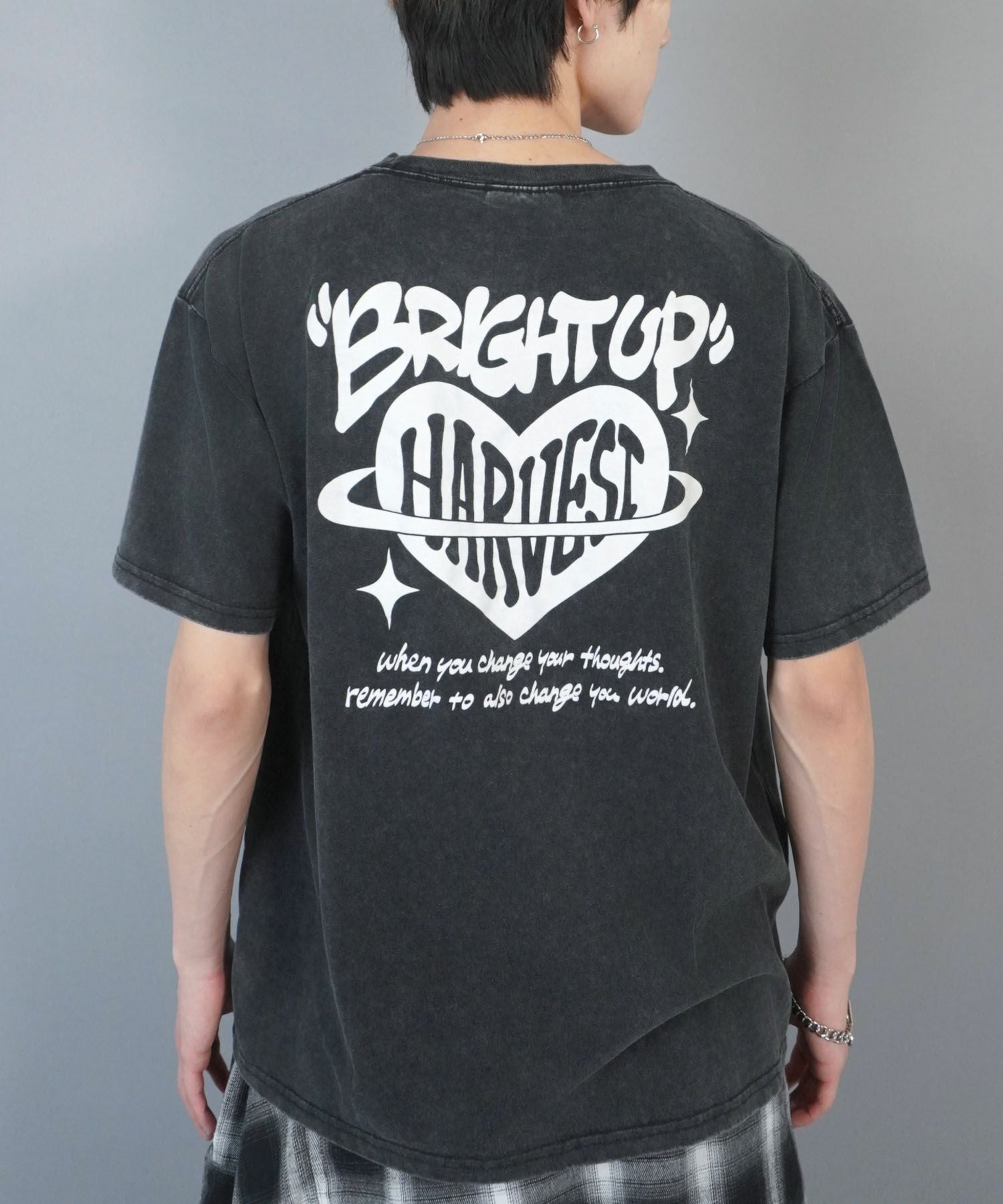 84%OFF】ストリートバックプリントTシャツ/ハートロゴ | SPINNS WEB