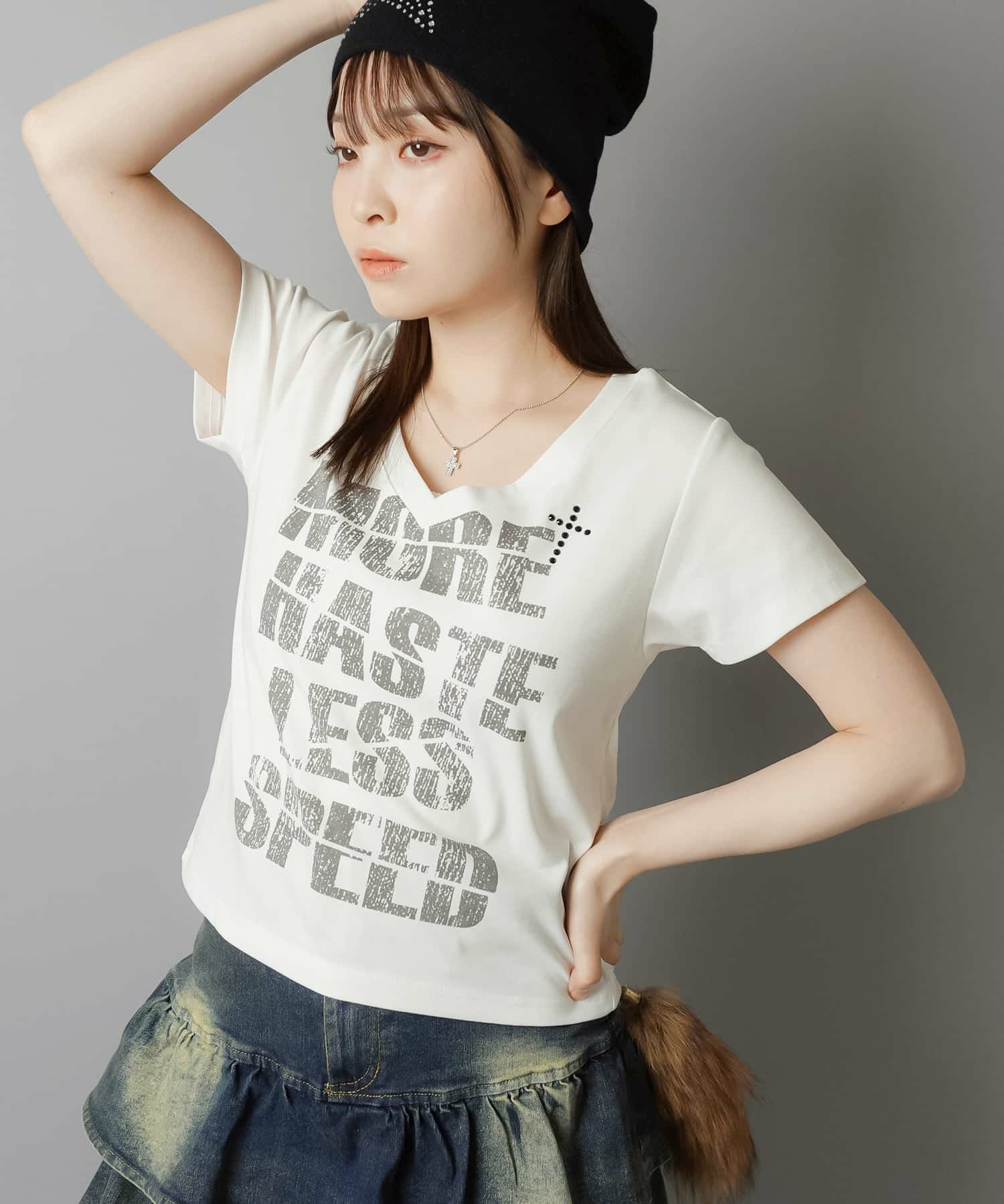 平成ギャルTシャツ/Vネッククロスロゴ|再入荷通知あり|SPINNS公式通販
