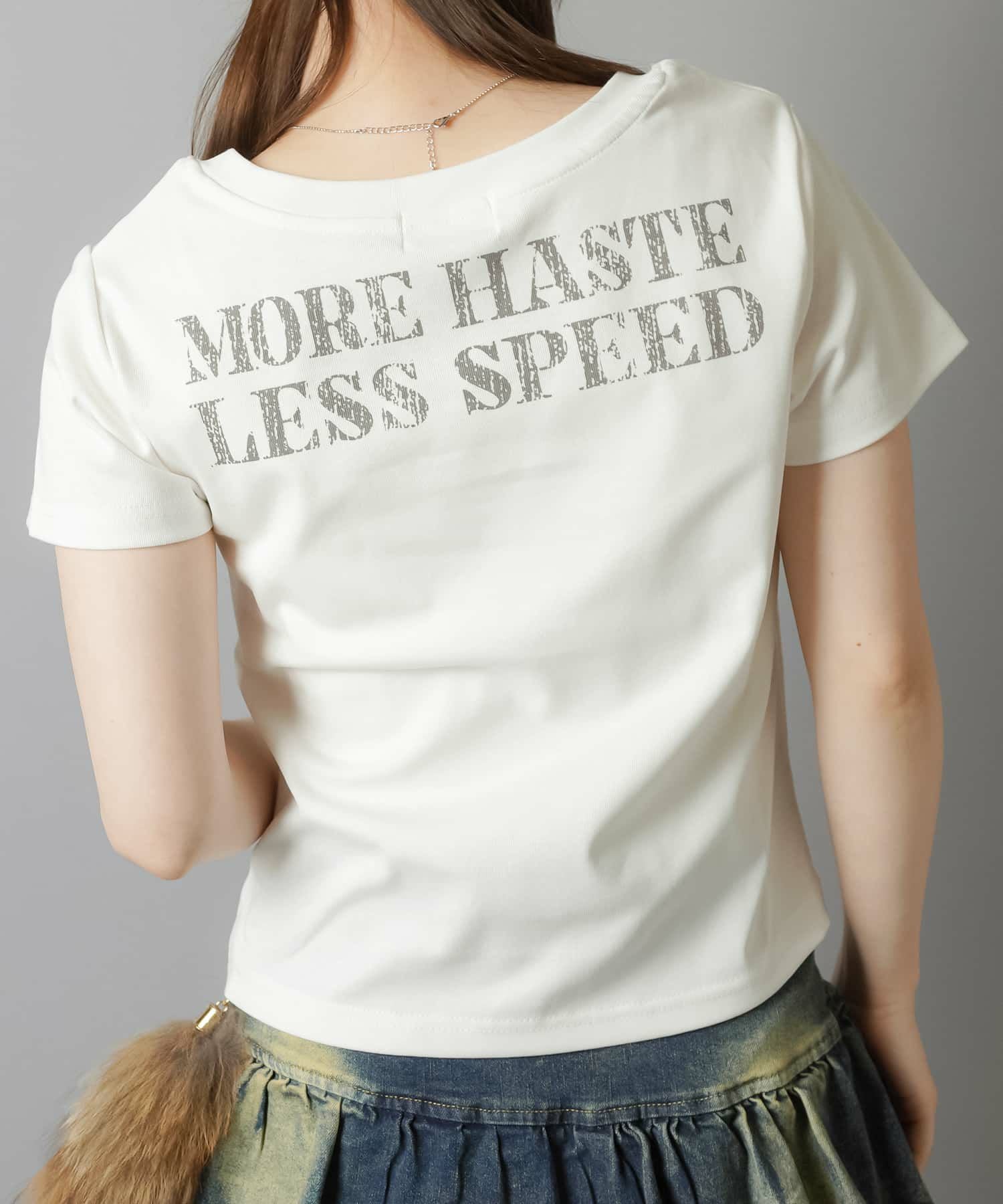 新品　d.i.a 系　Vネック　半袖Tシャツ　グランジ　平成ギャル　ホワイト ホワイト Vネック 半袖 Tシャツ 平成 ギャル ピチT ワンピース