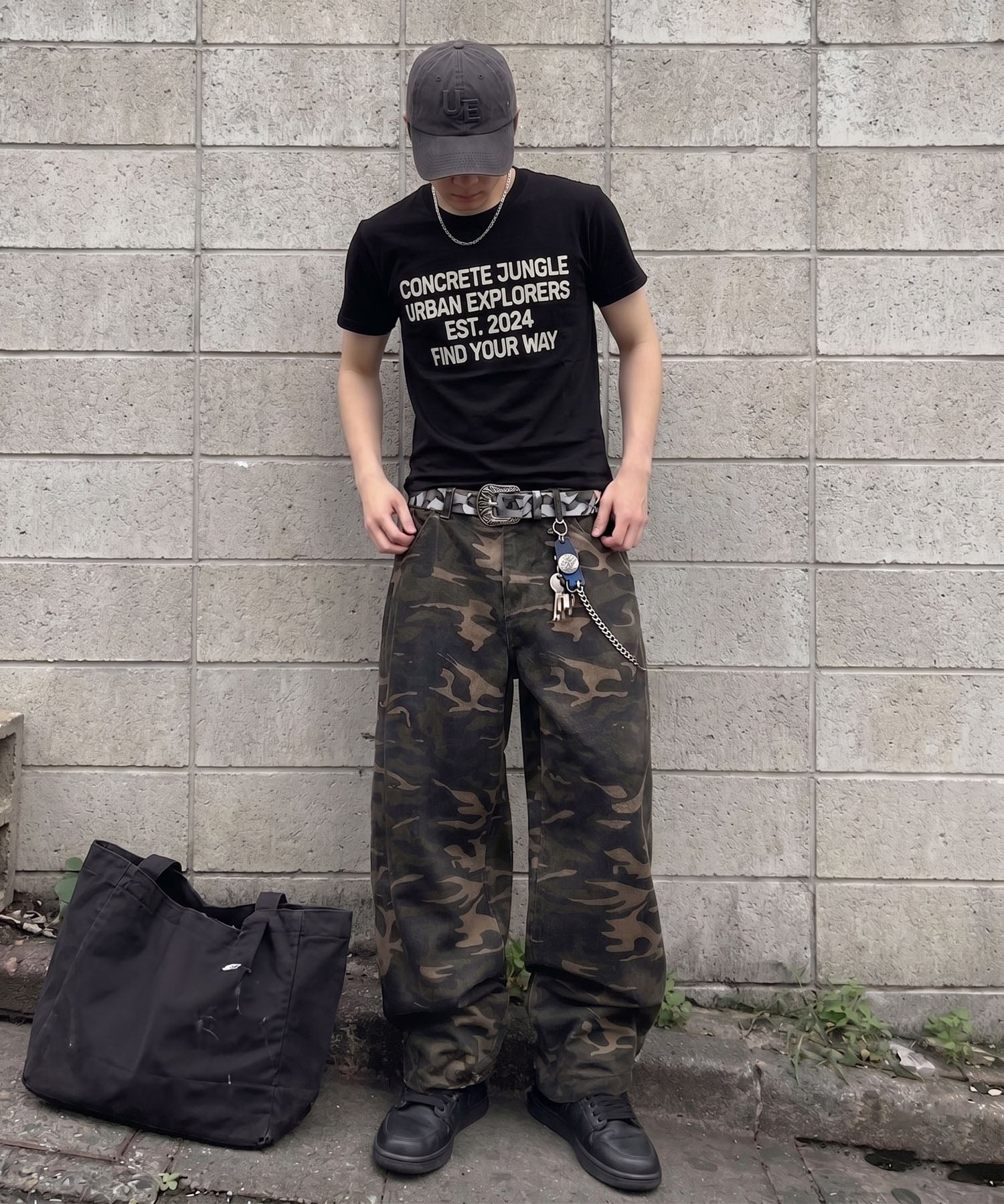 カモフラージュ柄ミリタリーワイドパンツ（リアルツリー）/ドロー