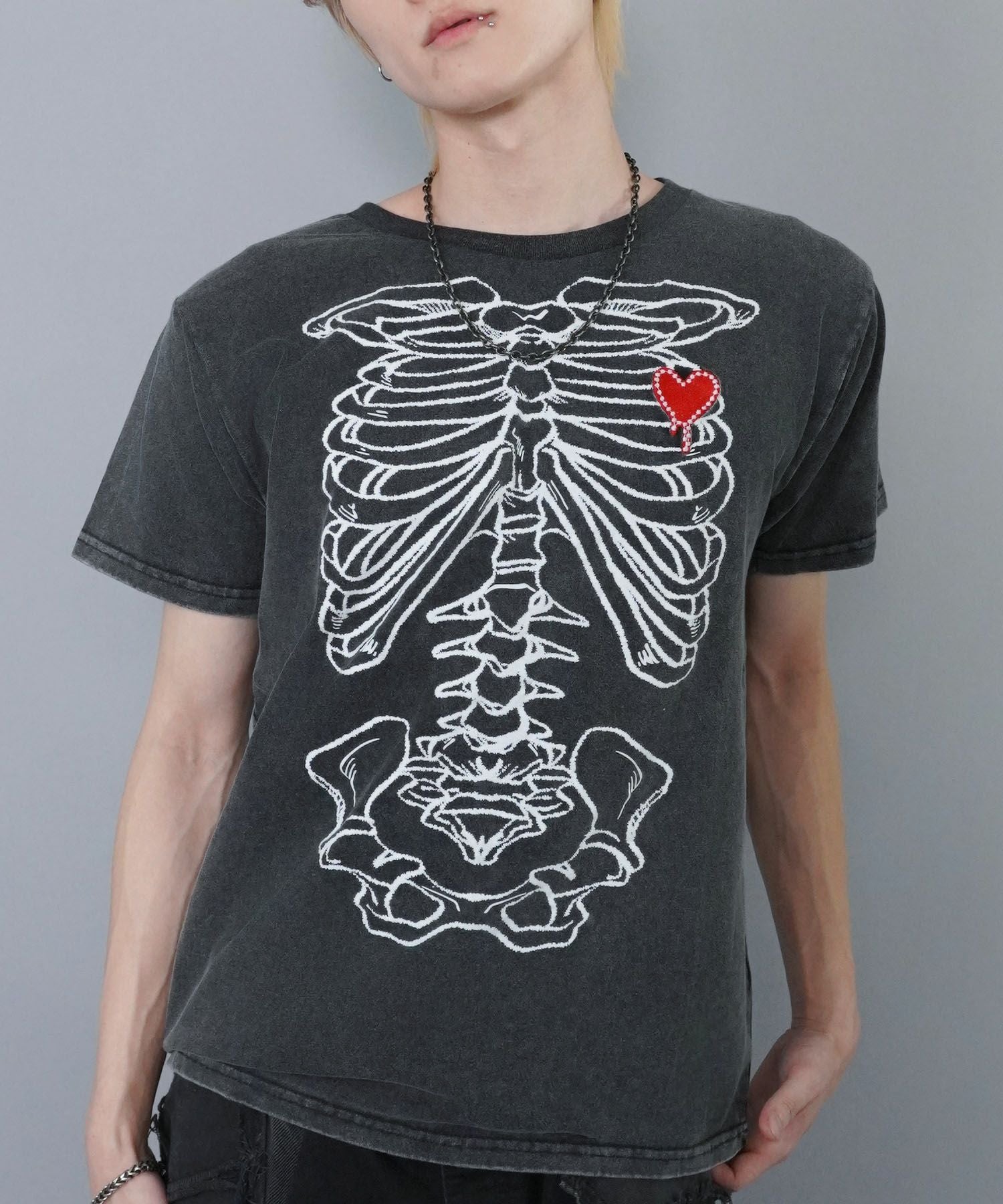 90%OFF】グランジプリント短丈Tシャツ/骨T/ケミカル加工 | SPINNS WEB