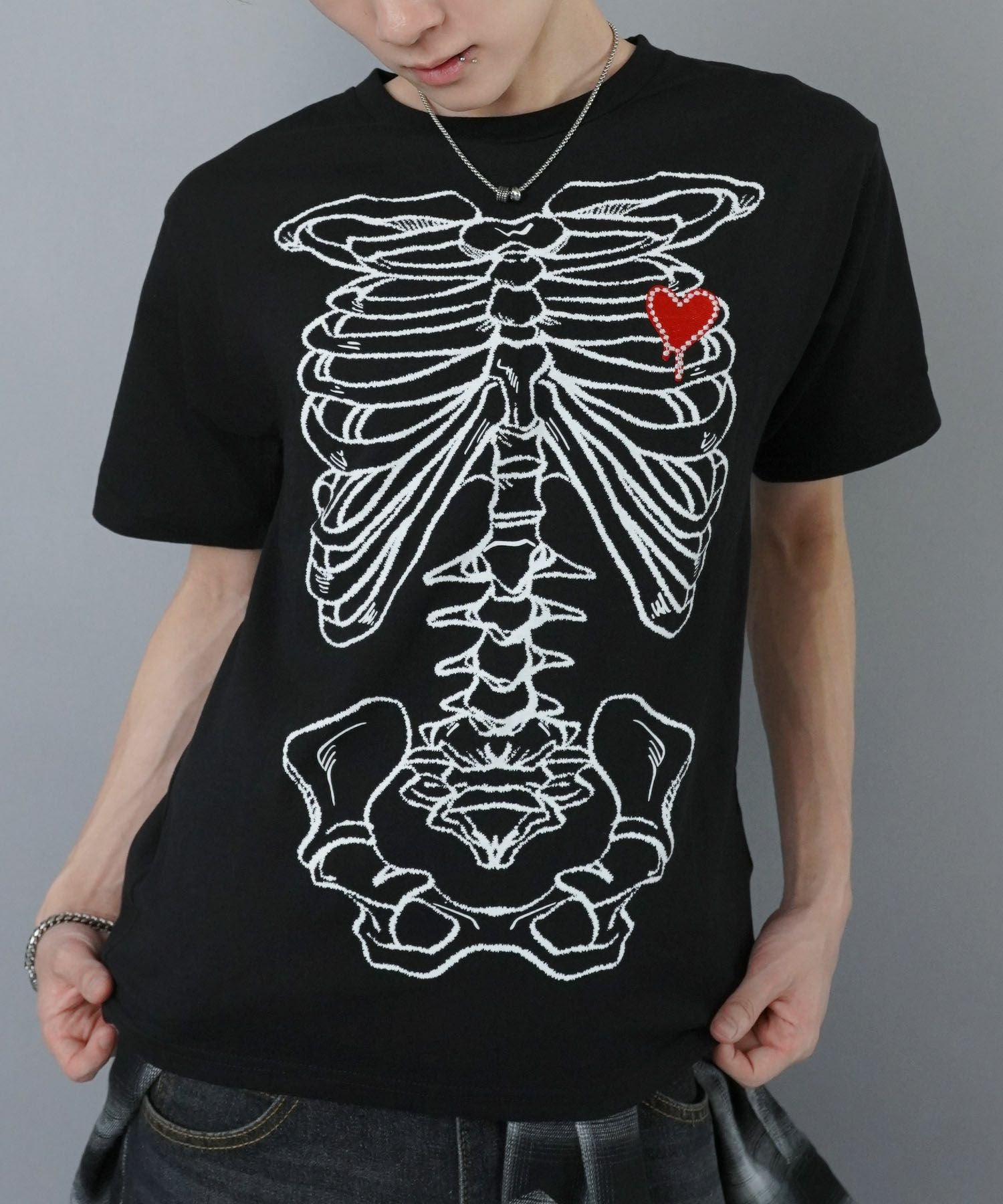 90%OFF】グランジプリント短丈Tシャツ/骨T/ケミカル加工 | SPINNS WEB