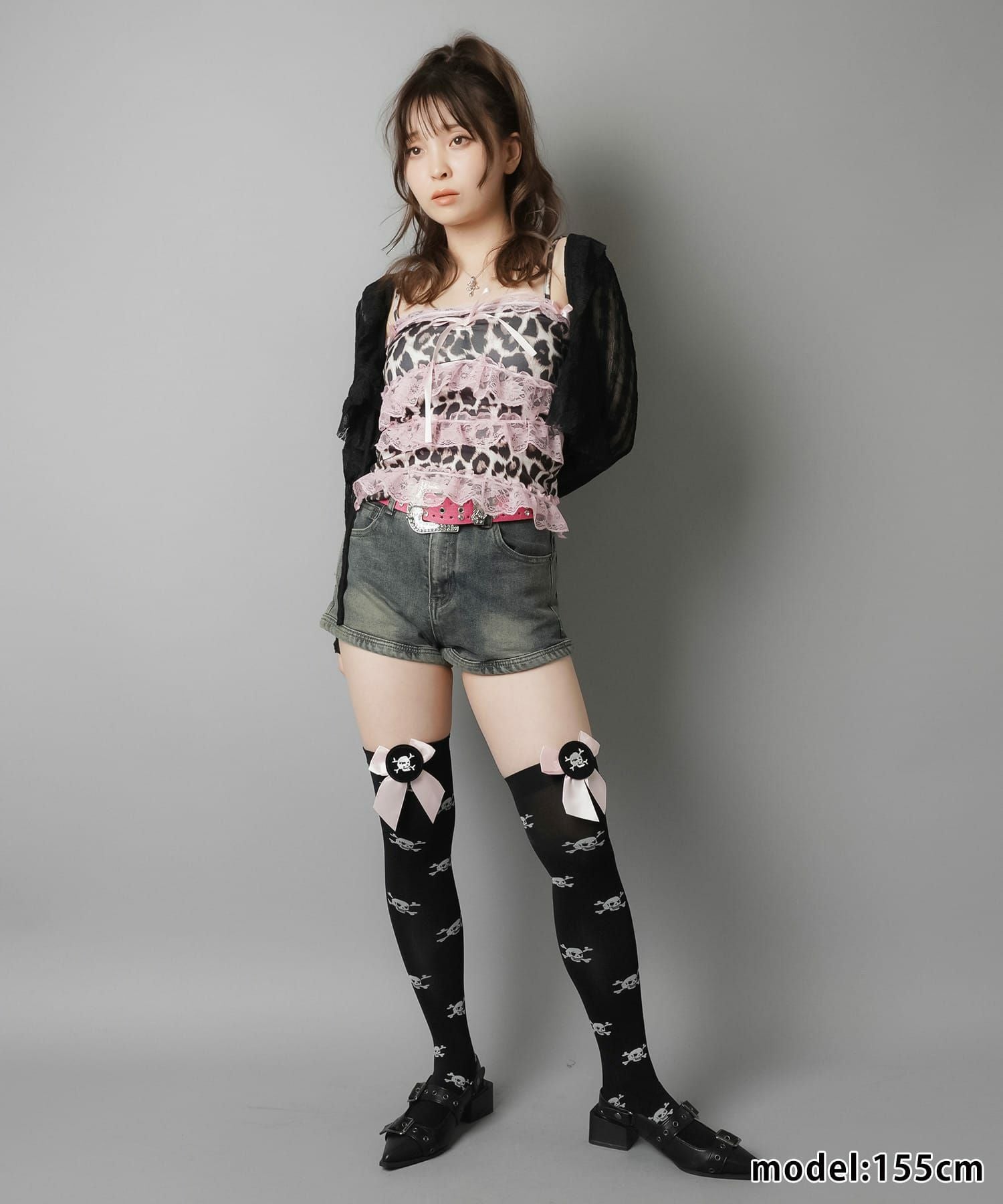デニム超ショートパンツ/バックジップ/3サイズ展開 | SPINNS WEB STORE