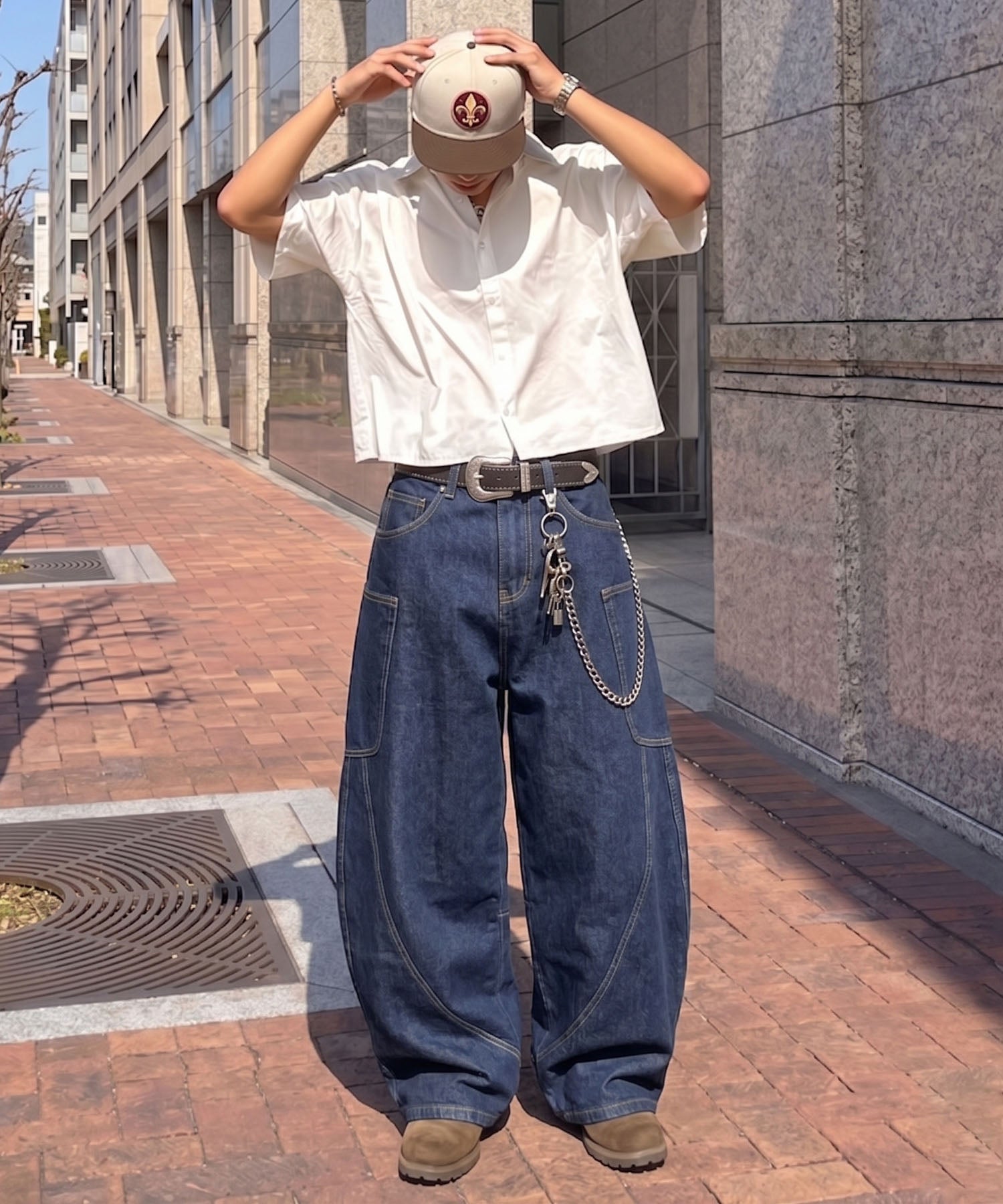 デニムワイドバルーンパンツ/バギー/カーブシルエット | SPINNS WEB