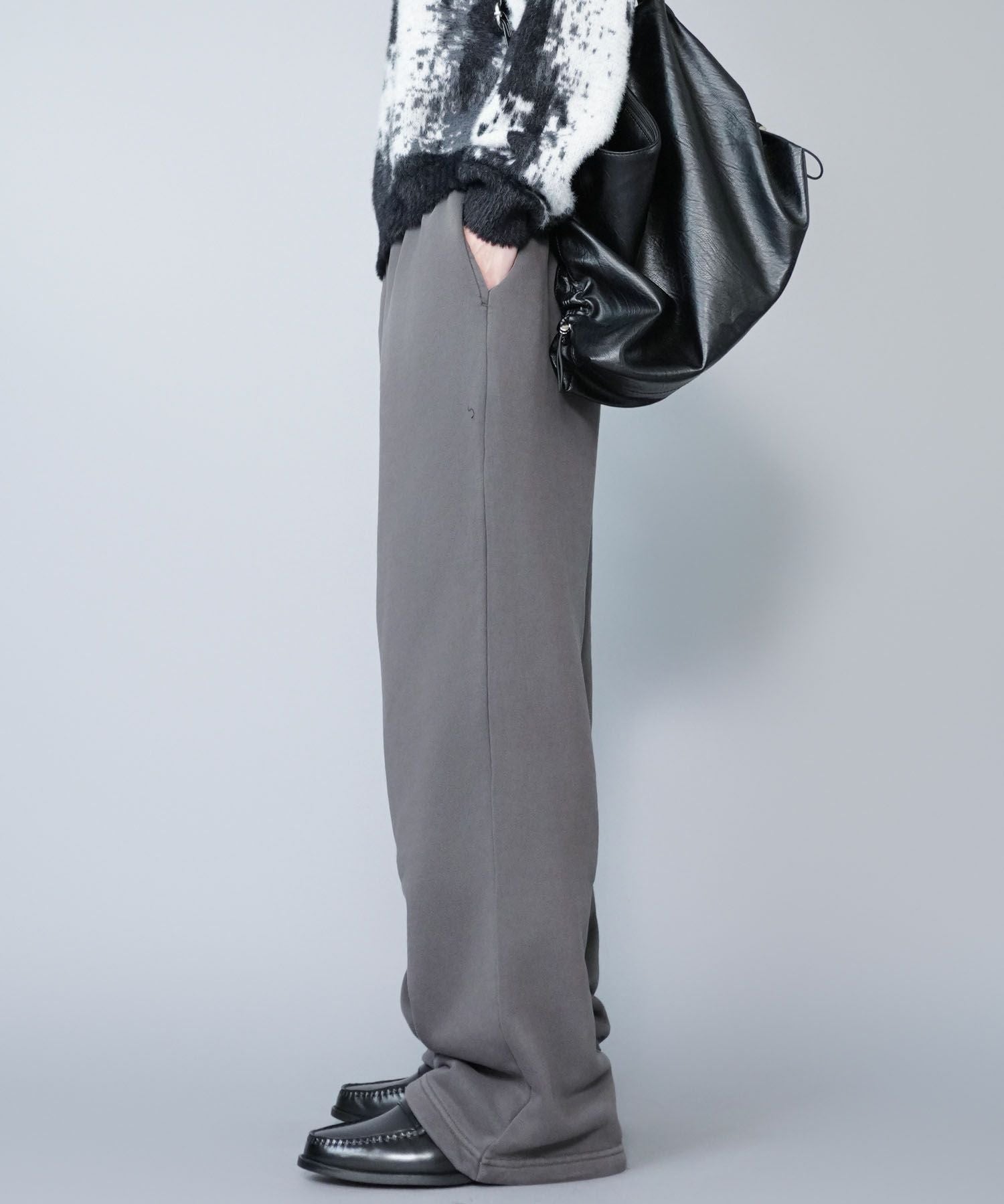 カラースウェットパンツ/セミワイドシルエット | SPINNS WEB STORE