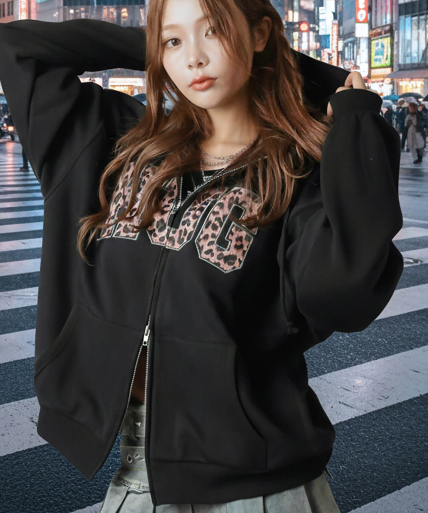 裏毛ダブルジップパーカー/ヒョウ柄ロゴ/HUG/全5色 | SPINNS WEB STORE