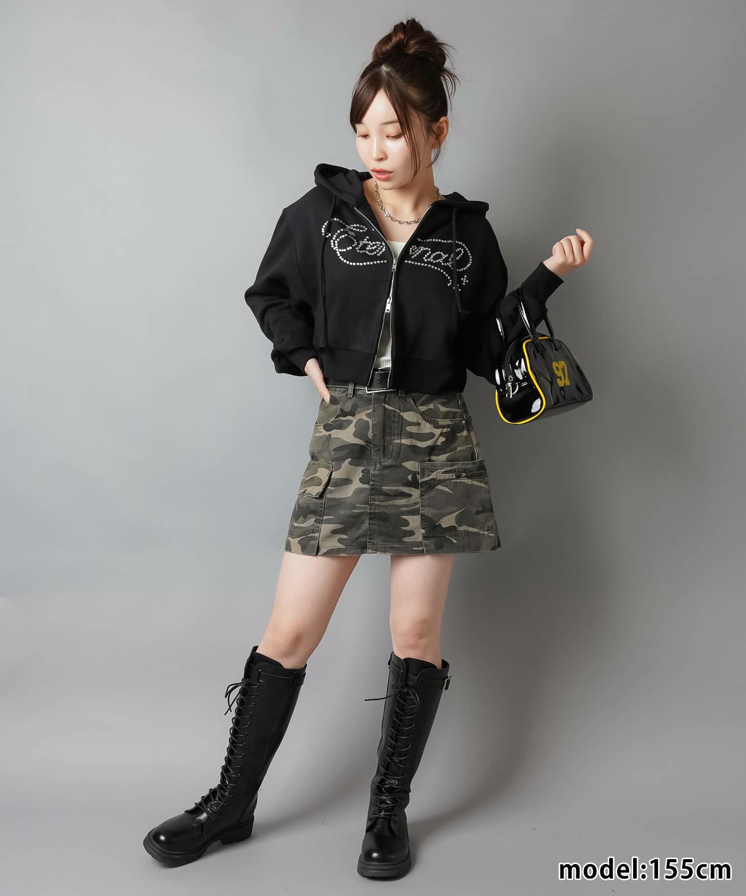 44%OFF】ツイルタイトスカート/カモ柄/迷彩柄/ベルト付き/インナー