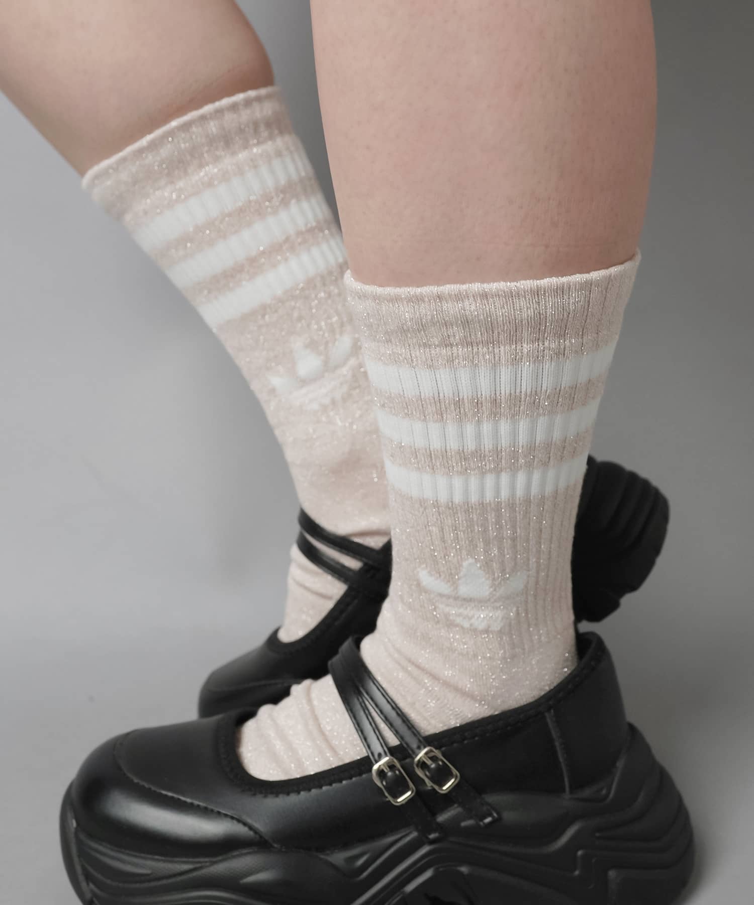 ≪adidas/アディダス≫ラメクルーソックス/2足組 | SPINNS WEB STORE