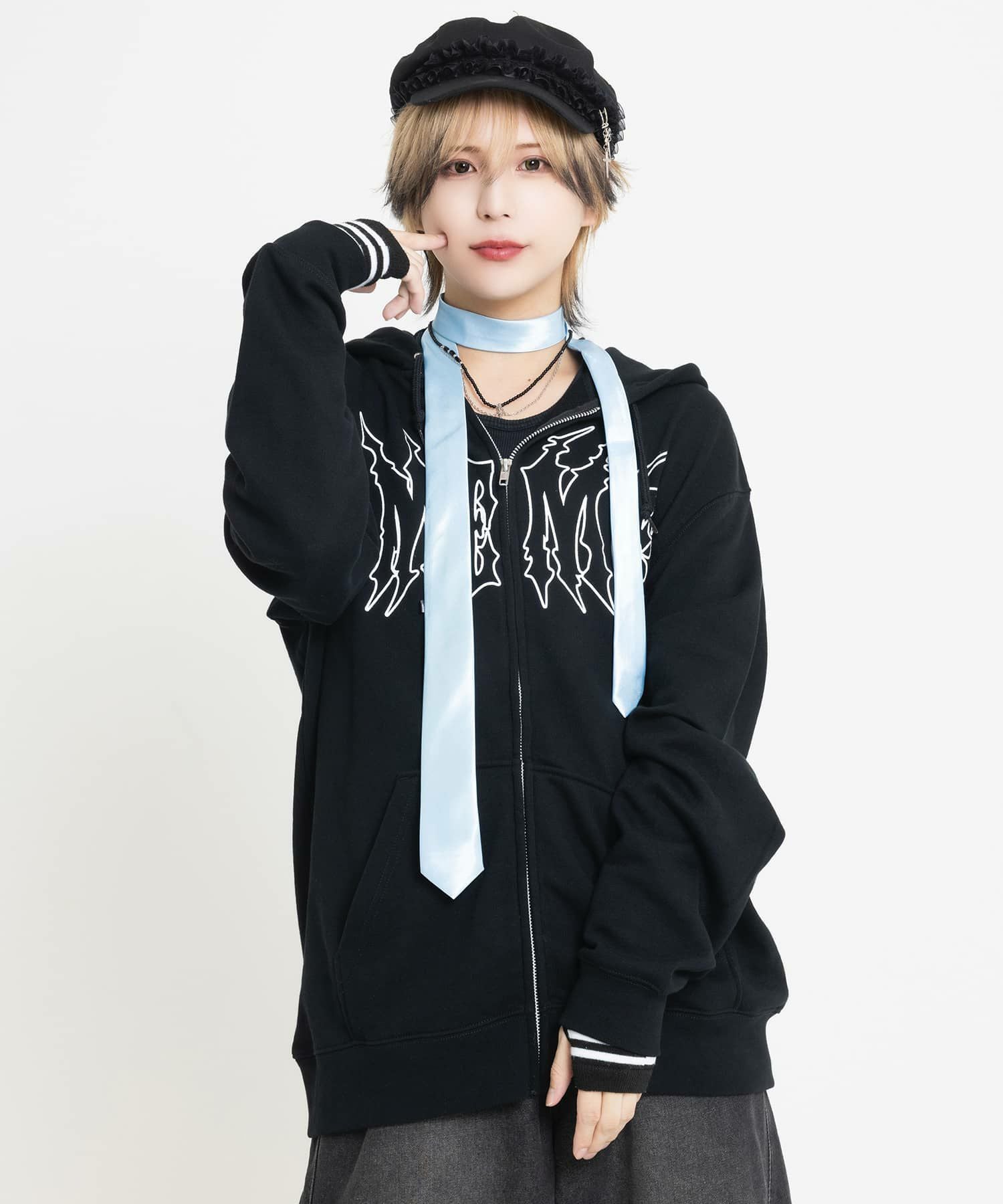 受注販売】『あいみーむ×SPINNS』 ジップパーカー | SPINNS WEB STORE