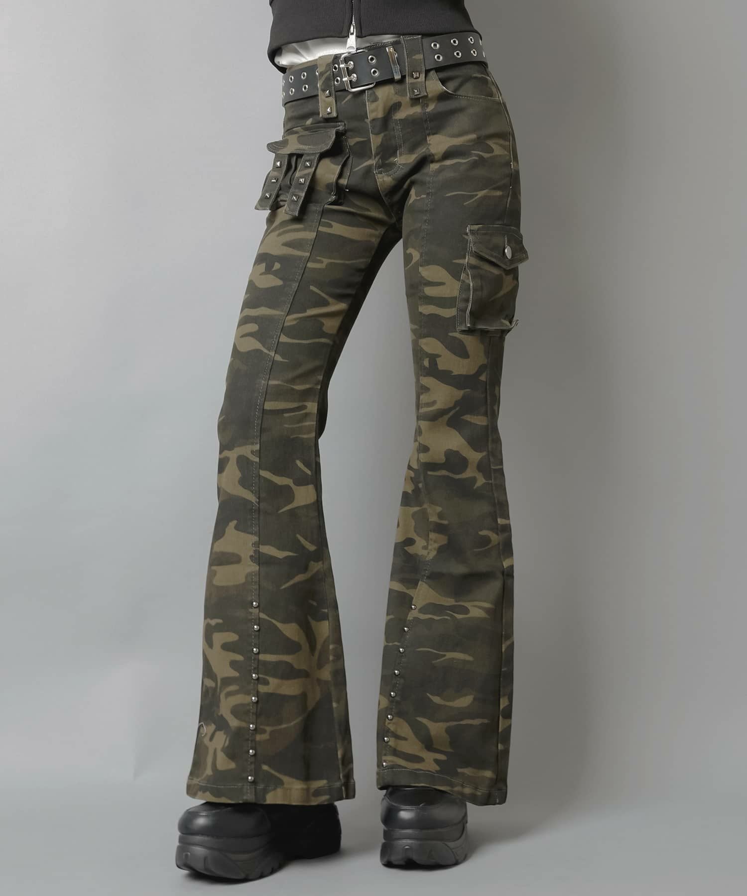 超ショートパンツ/サイド2ベルト/カモ柄/迷彩/#平成ギャル | SPINNS