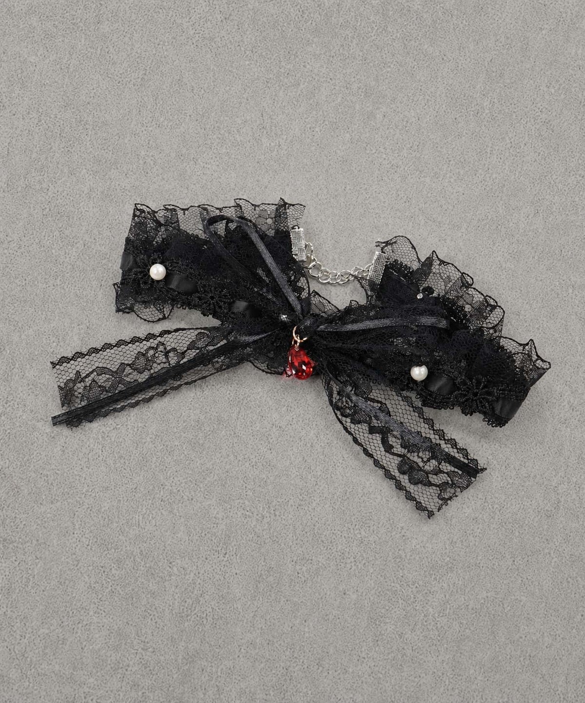 ブラック