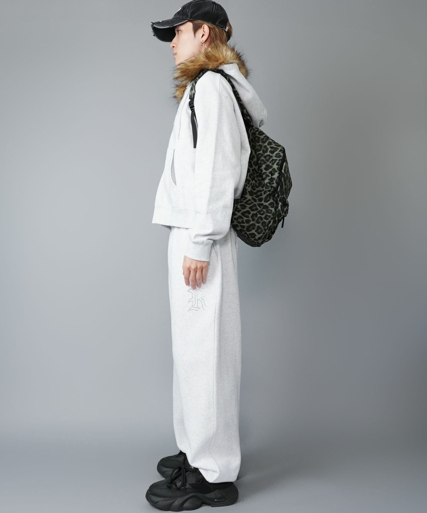 34%OFF】レオパード柄バックパック/ヒョウ柄/リュック/ユニセックス