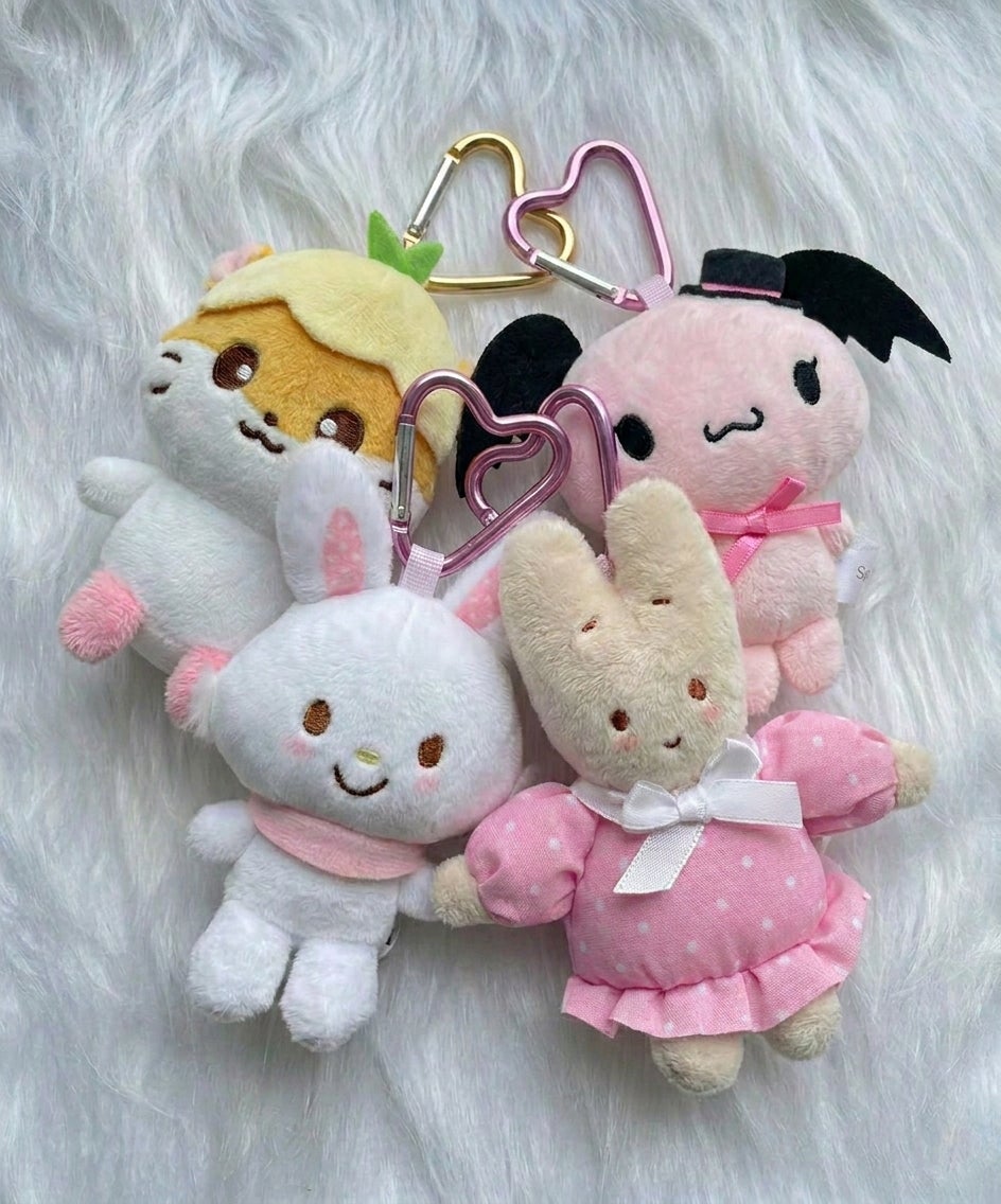 限定コラボ｜サンリオ×スピンズ｜ギャルキティ・おはじき・人気キャラ