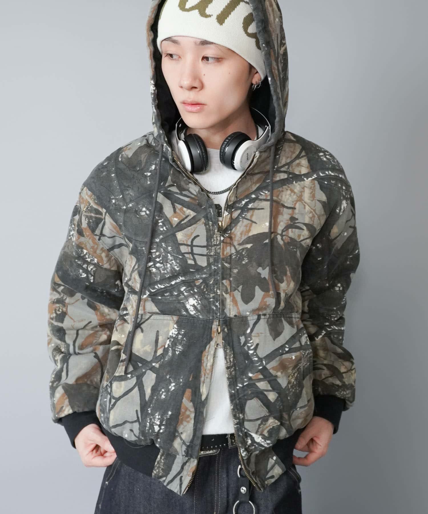 34%OFF】短丈カモフラージュ柄アクティブジャケット/ダブルジップ