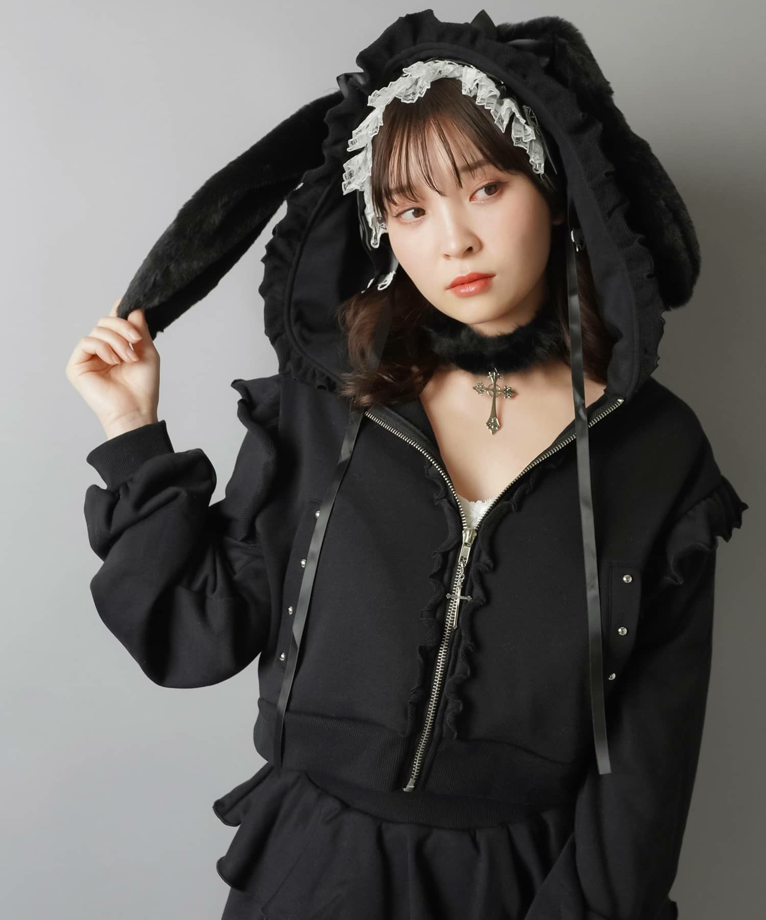 ≪DARRDY/ダーディー≫うさ耳&しっぽ付きショート丈ジップパーカー