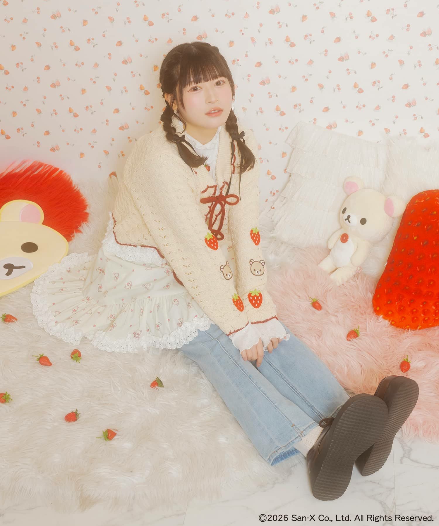 ♡新品♡レア コリラックマ 10点 SPINNS いちご 枕 ぬいぐるみ バッグ コリラックマ×いちご 甘くてやさしい世界観を表現｜SPINNS(スピンズ