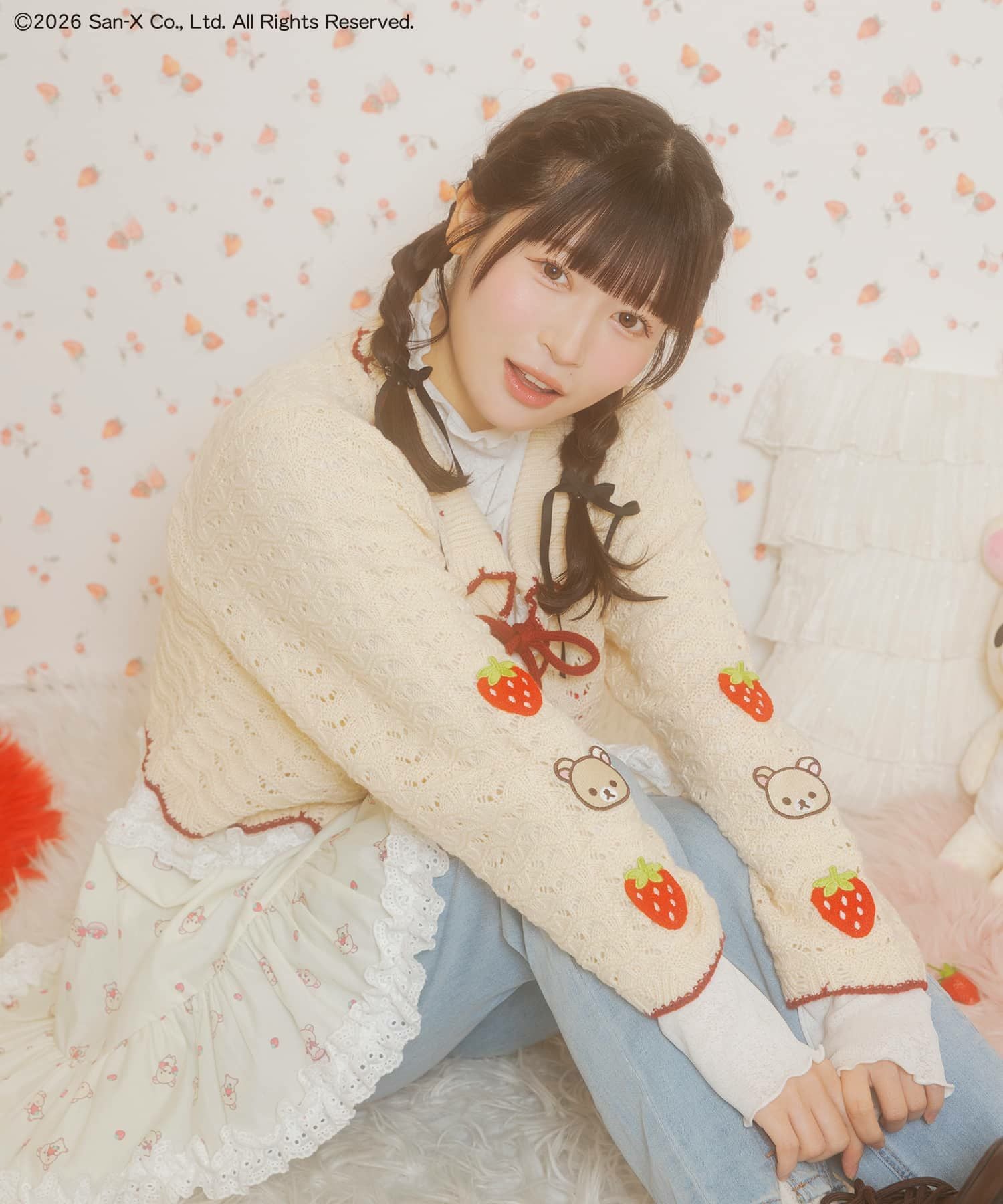 61%OFF】『コリラックマ×SPINNS』 いちご付き透かし編みカーディガン