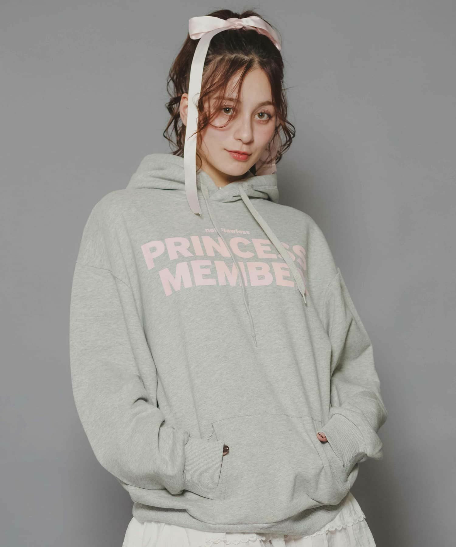 40%OFF】『not Flawless』PRINCESS MEMBER フーディー | SPINNS WEB