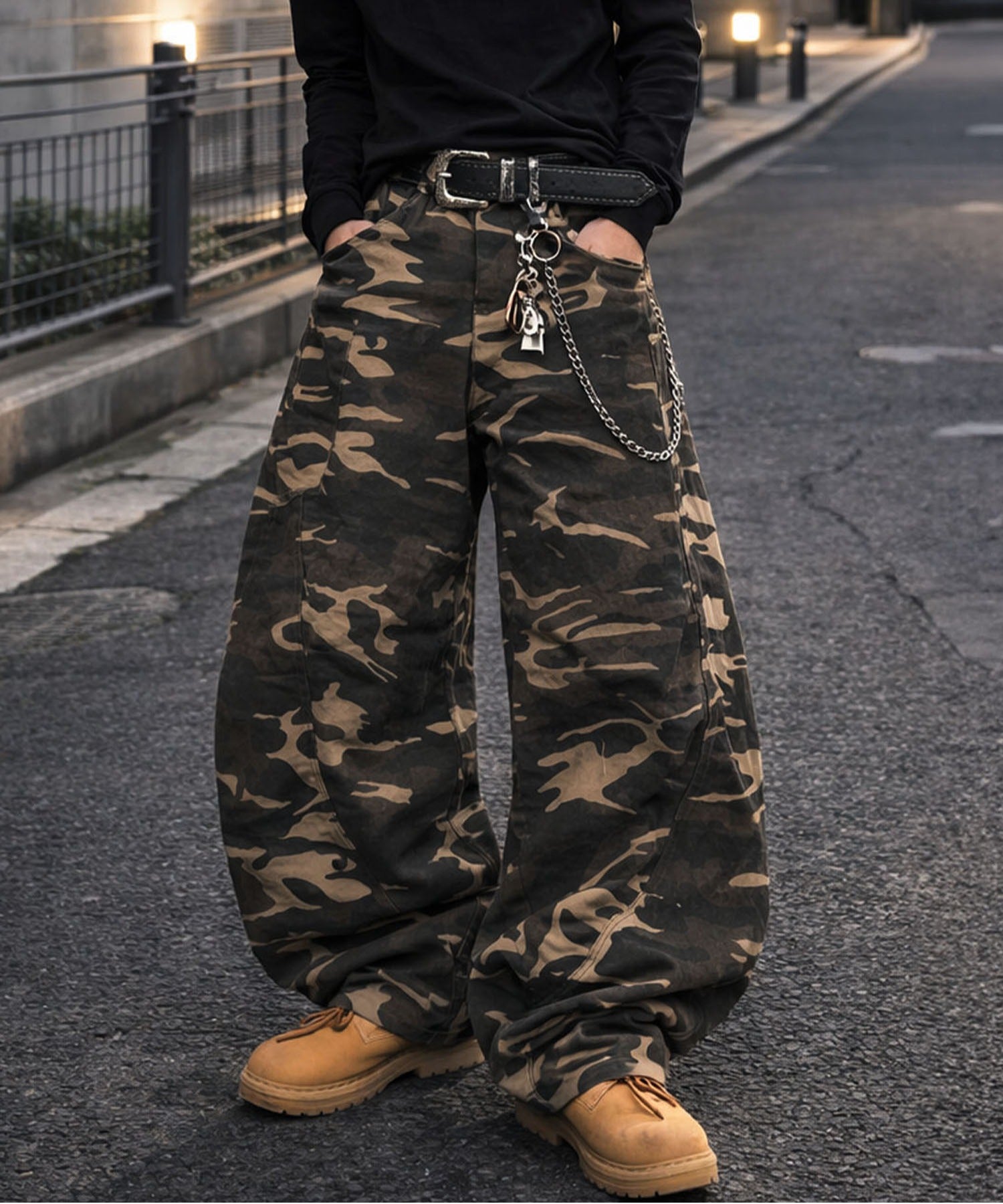 カモフラージュ柄バルーンカーブパンツ/リアルツリー/ 迷彩/ユニ