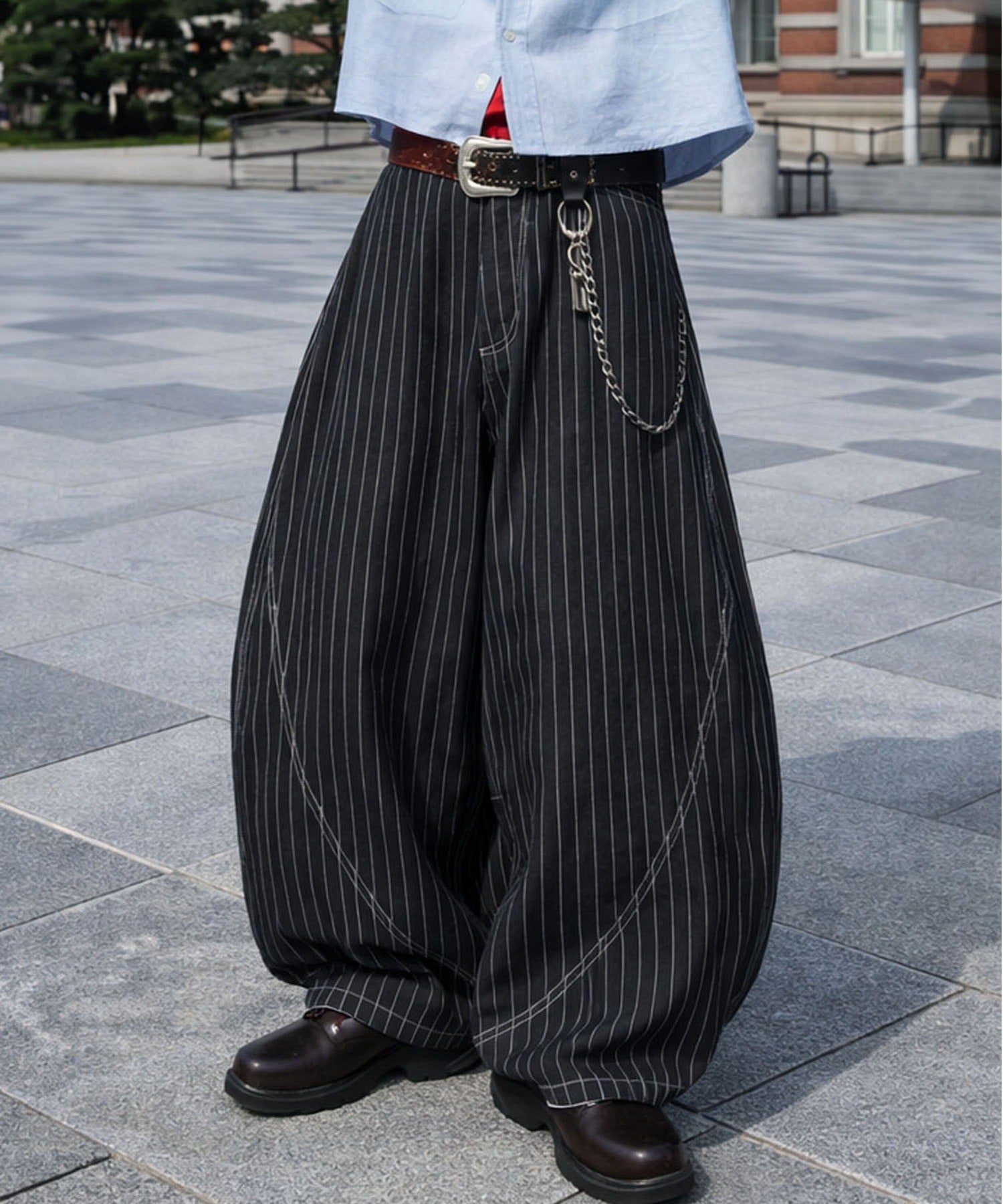 デニムバルーンカーブパンツ/ピンストライプ/ユニセックス | SPINNS