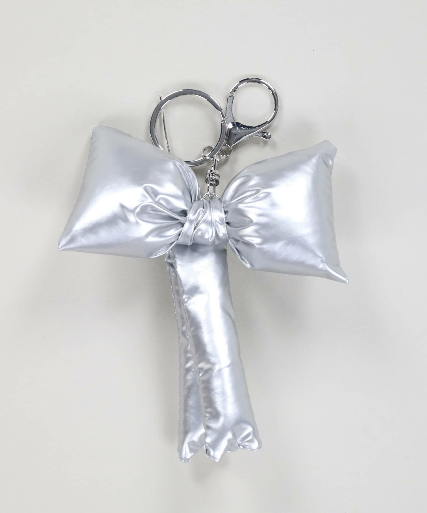 3Dキーホルダー/リボン | SPINNS WEB STORE | SPINNS (スピンズ) 公式通販