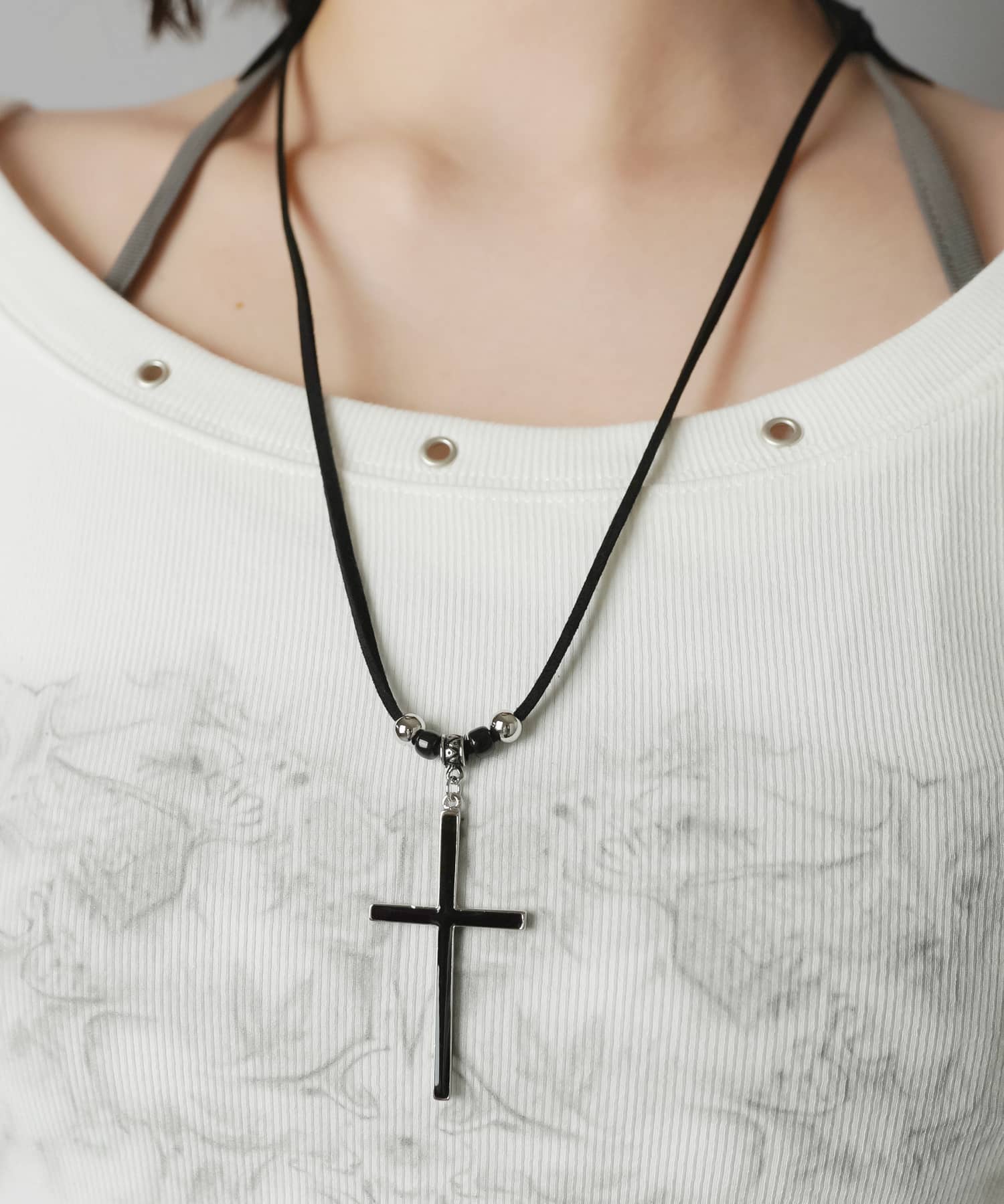 紐ネックレス/細クロス＜メール便対応＞ | SPINNS WEB STORE | SPINNS