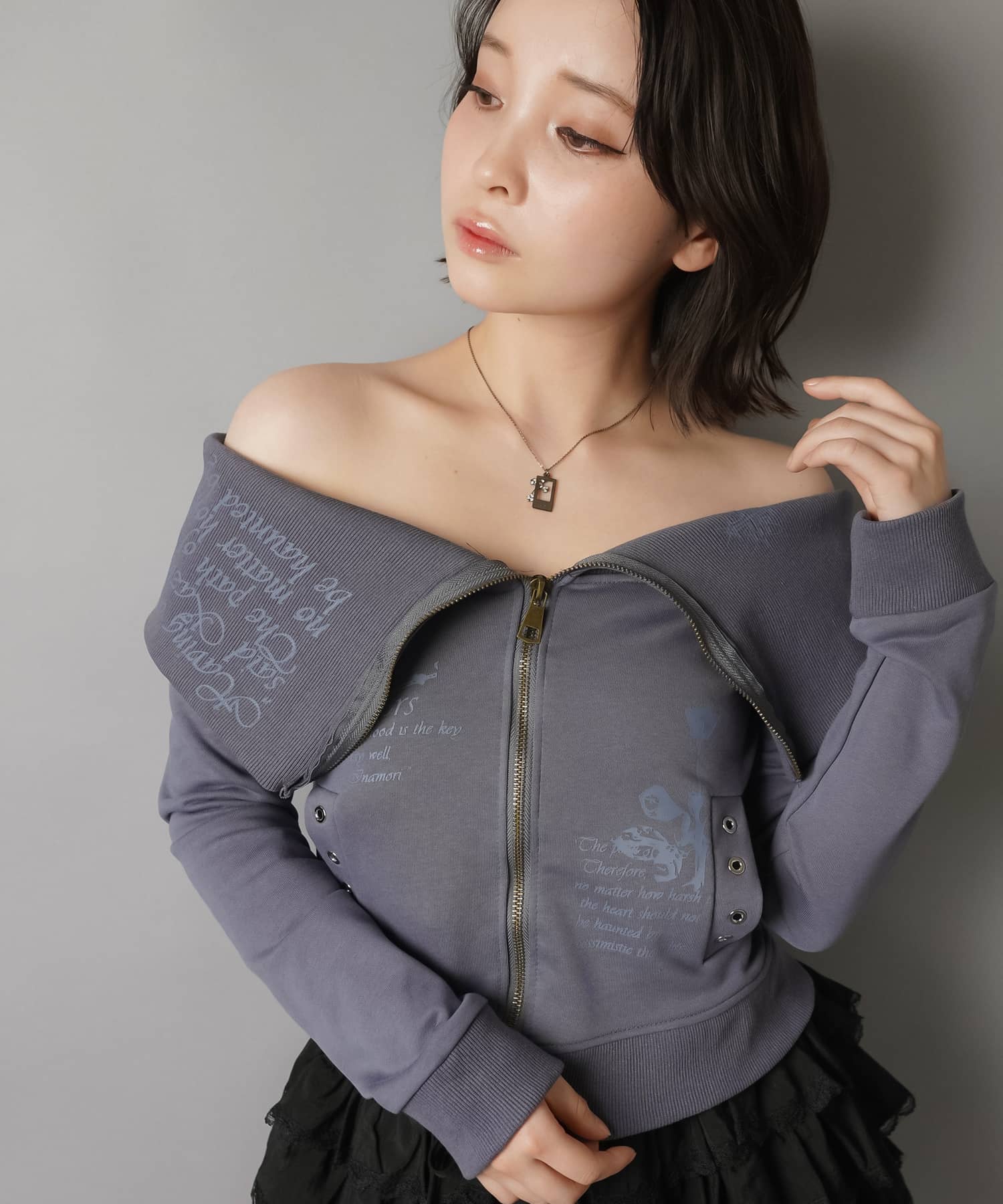 d.i.a. フード付きタンクトップ グレー　平成　ギャル 楽天市場】ギャル服 ギャル ファッション トップス パーカー 肩出し 肌