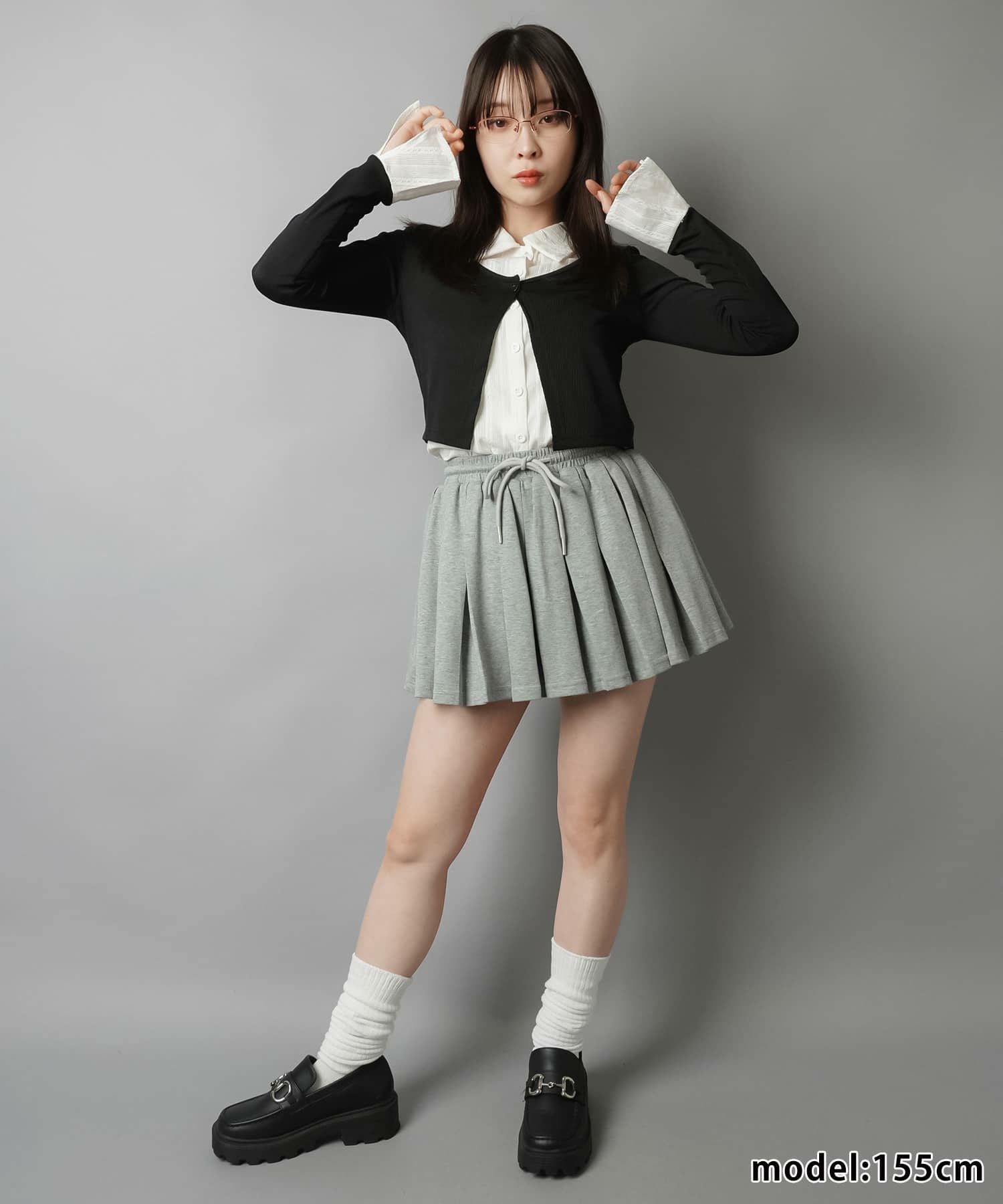 ポンチプリーツミニスカート/インナーパンツ付き | SPINNS WEB STORE