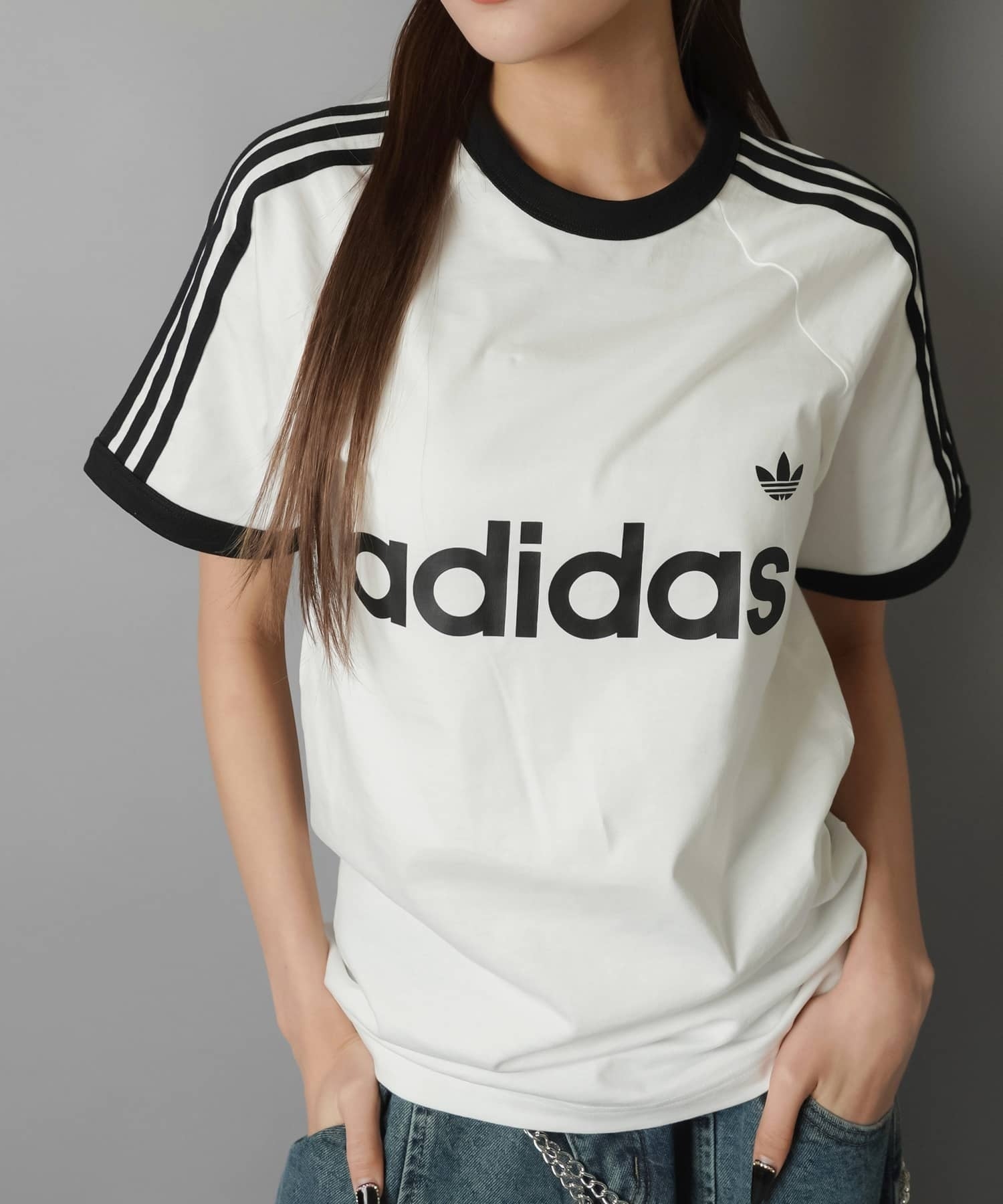 ≪adidas/アディダス≫スリーストライプス半袖Tシャツ/リンガー