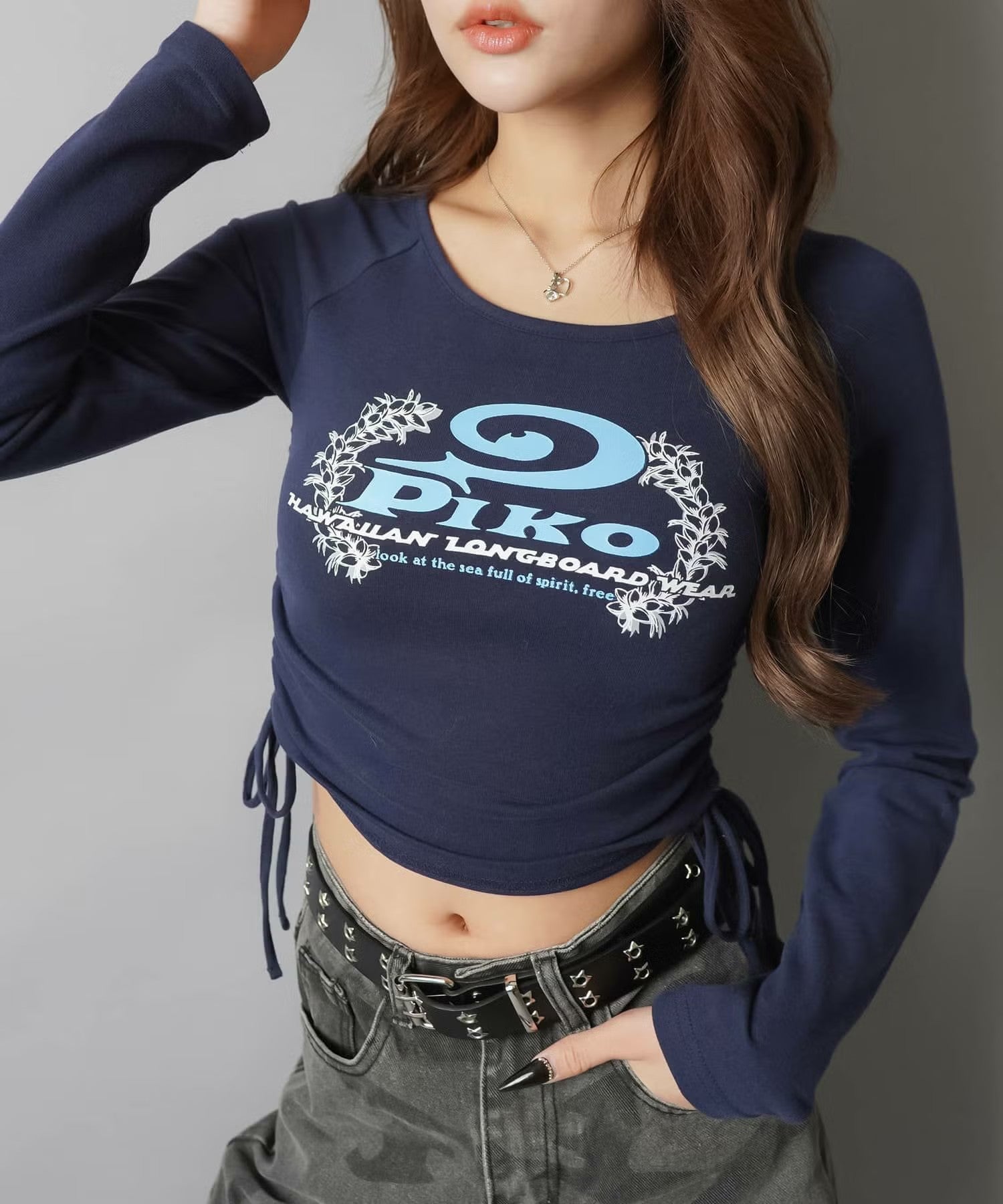 86%OFF】≪PIKO/ピコ≫シャーリング長袖カットソー | SPINNS WEB STORE