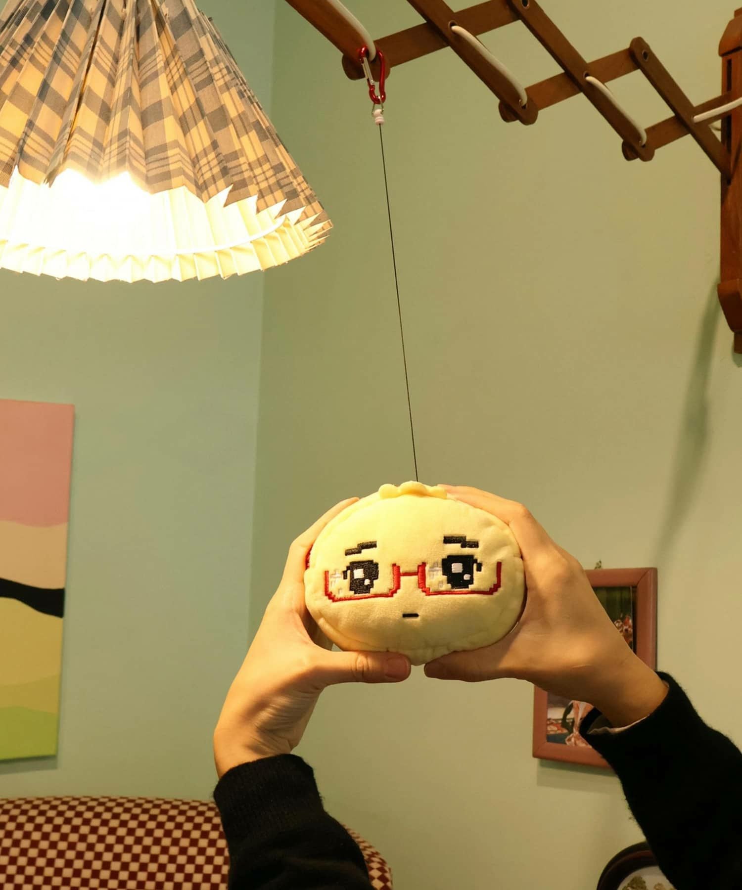 ≪メガネ餃子≫ポーチキーホルダー | SPINNS WEB STORE | SPINNS