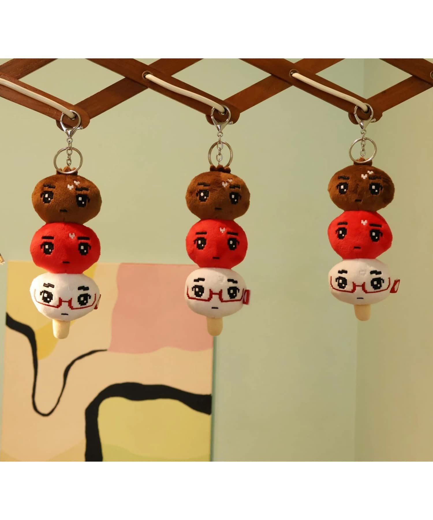 ≪メガネ餃子≫タンフールーキーホルダー | SPINNS WEB STORE | SPINNS