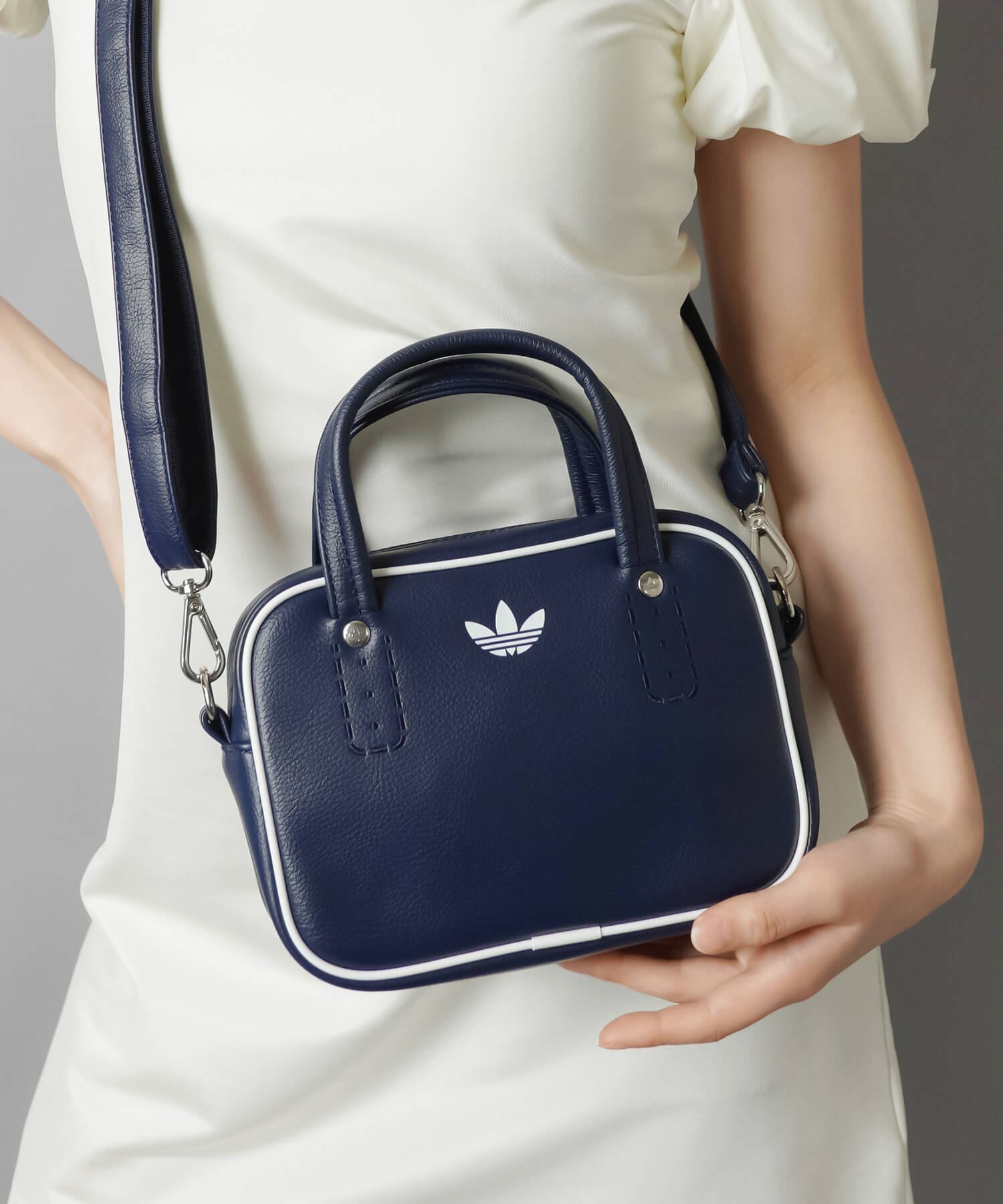 ≪adidas/アディダス≫合皮ミニショルダーバッグ/2WAY | SPINNS WEB