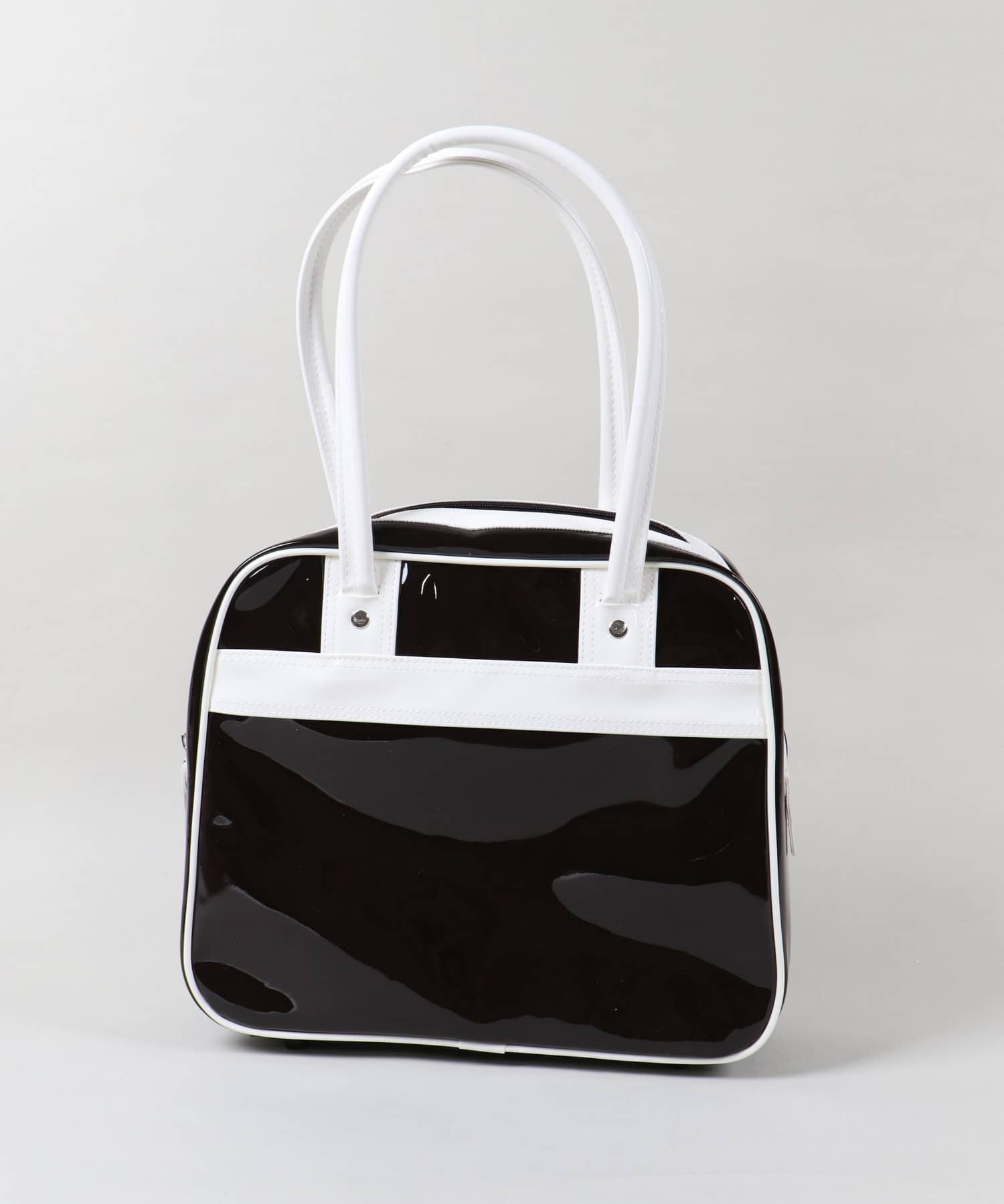 ≪adidas/アディダス≫エナメルボストンバッグ | SPINNS WEB STORE