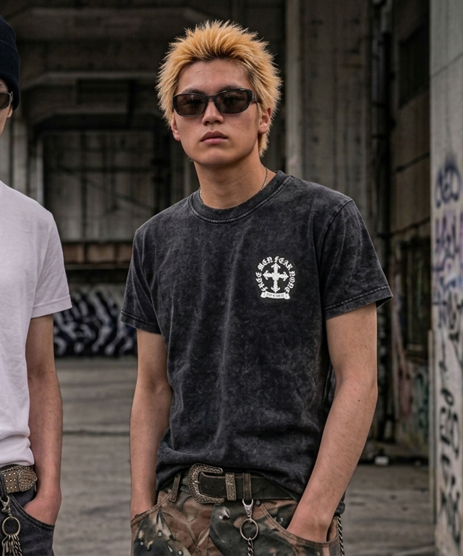 短丈クロスバックプリント半袖Tシャツ/グランジ | SPINNS WEB STORE