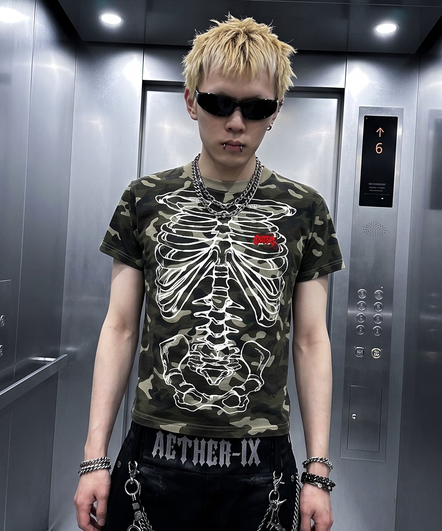 短丈グラフィック半袖Tシャツ/スケルトンプリント | SPINNS WEB STORE