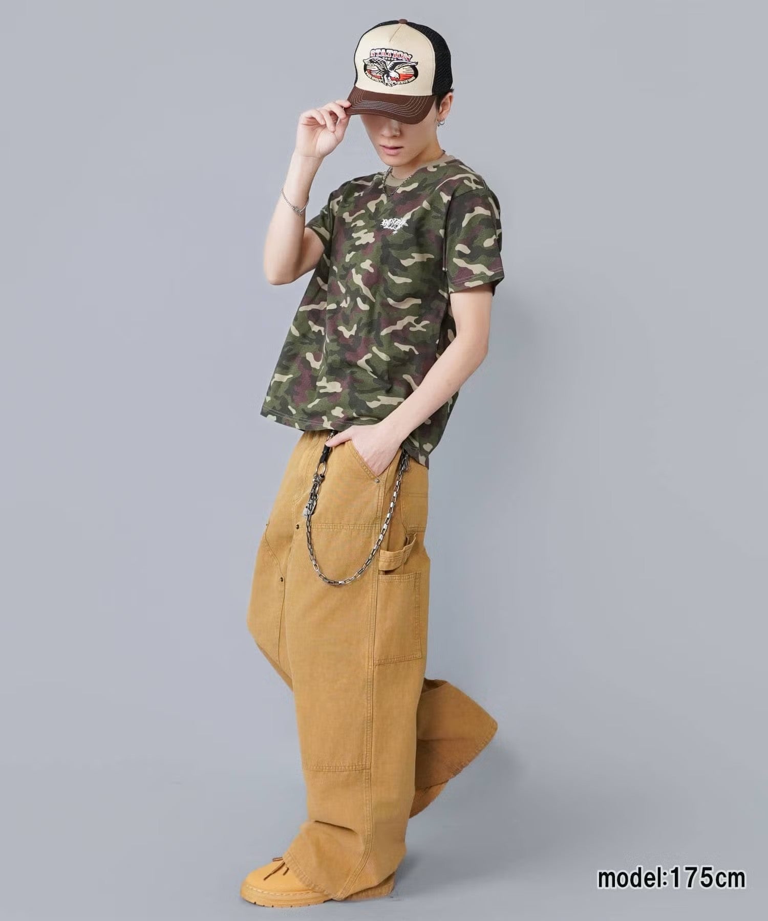 17%OFF】8ボールバックプリント半袖Tシャツ/サガラ刺繍ロゴ/ワン