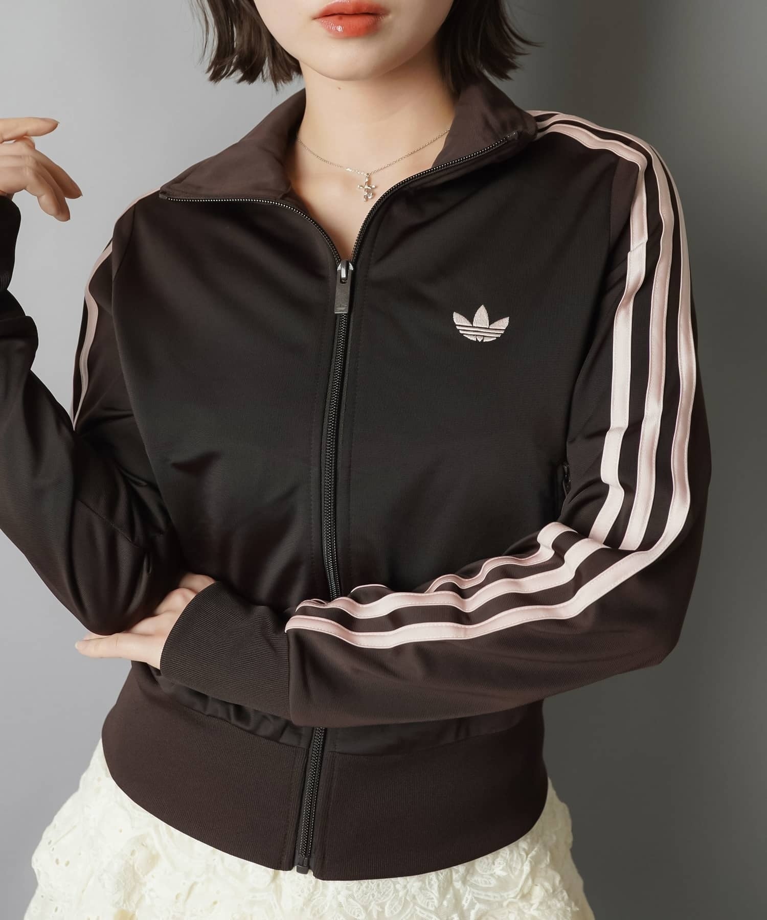 adidas アディダス　トラックトップ　ウインドブレーカー　ショート丈 楽天市場】【4/24 〜5/7 10時までポイント20倍】【SALE対象