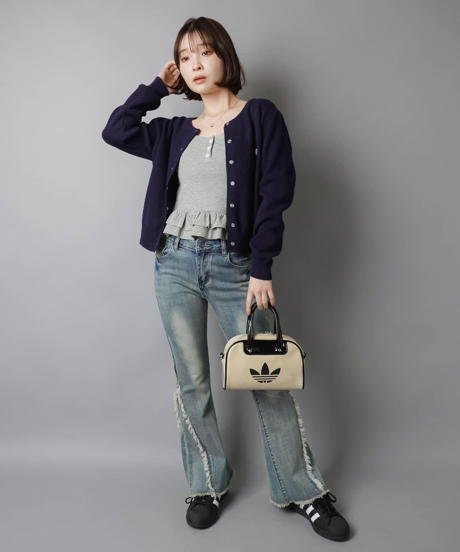 ≪adidas/アディダス≫2WAYエナメルショルダーバッグ/ハンドバッグ