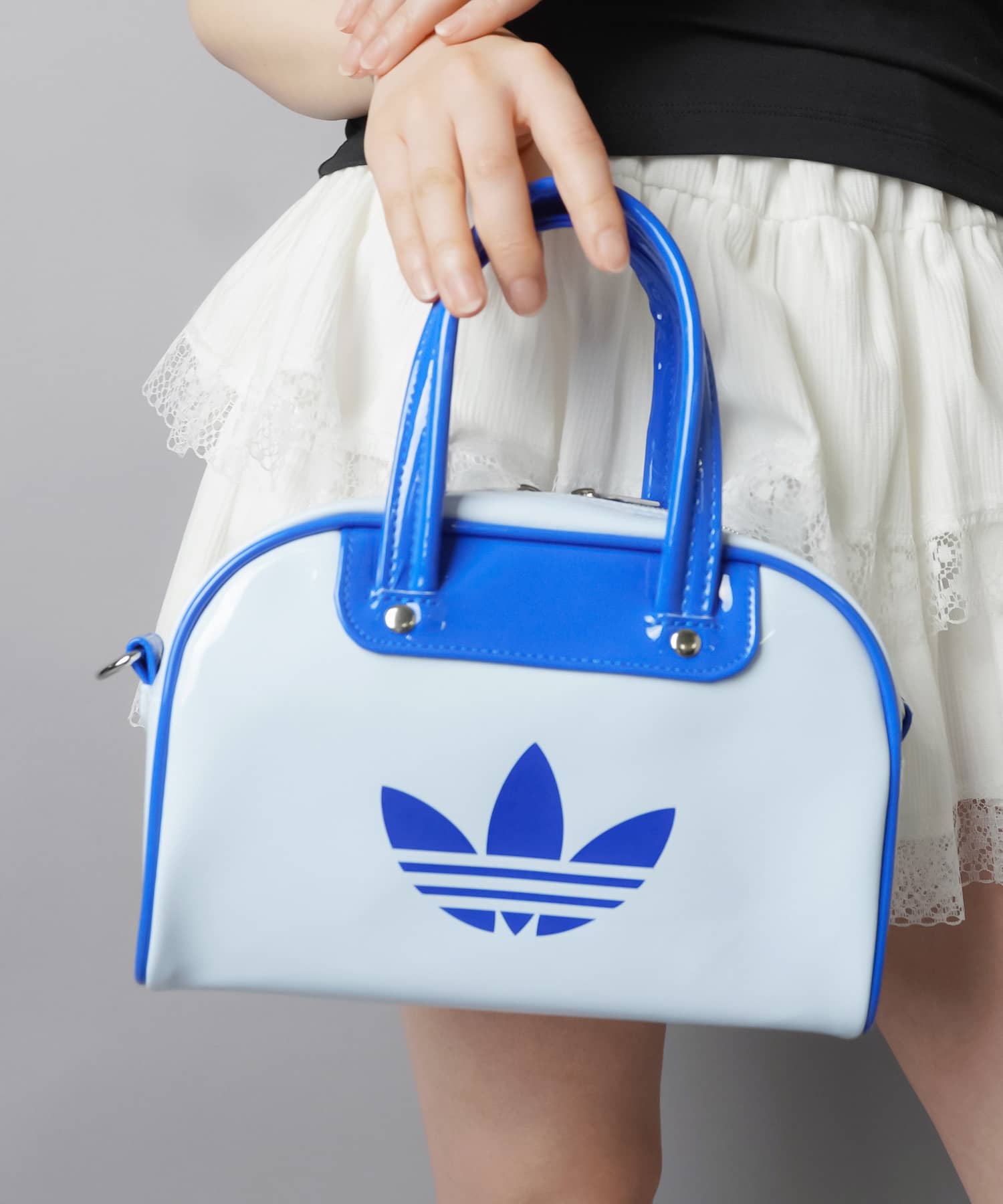 ≪adidas/アディダス≫2WAYエナメルショルダーバッグ/ハンドバッグ