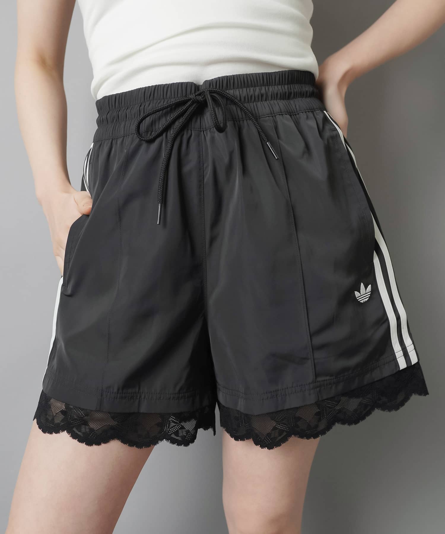 ≪adidas/アディダス≫ショートパンツ/裾レース | SPINNS WEB STORE